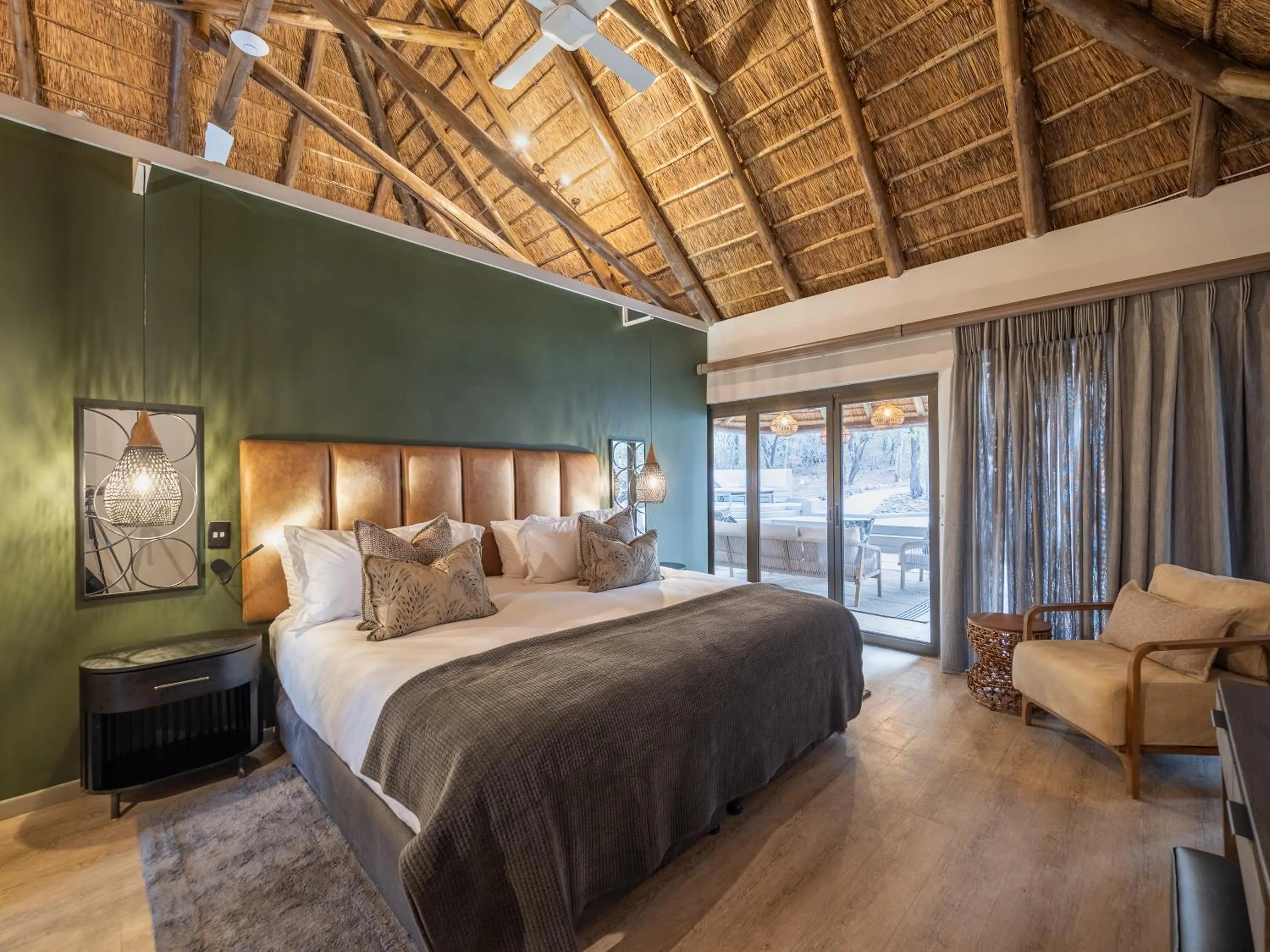 Bed in Ivory Tree Game Lodge