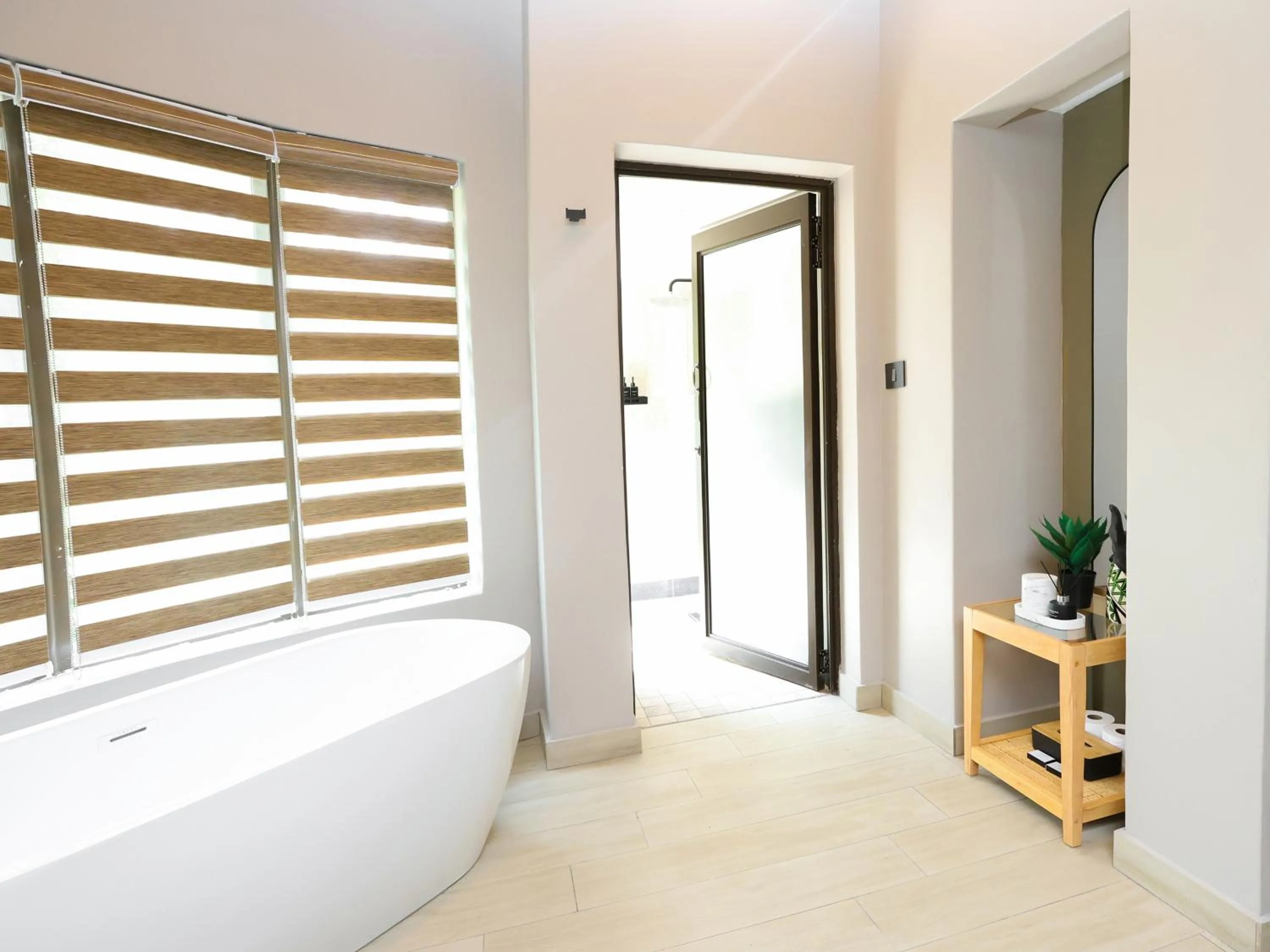 Bathroom in Ivory Tree Game Lodge