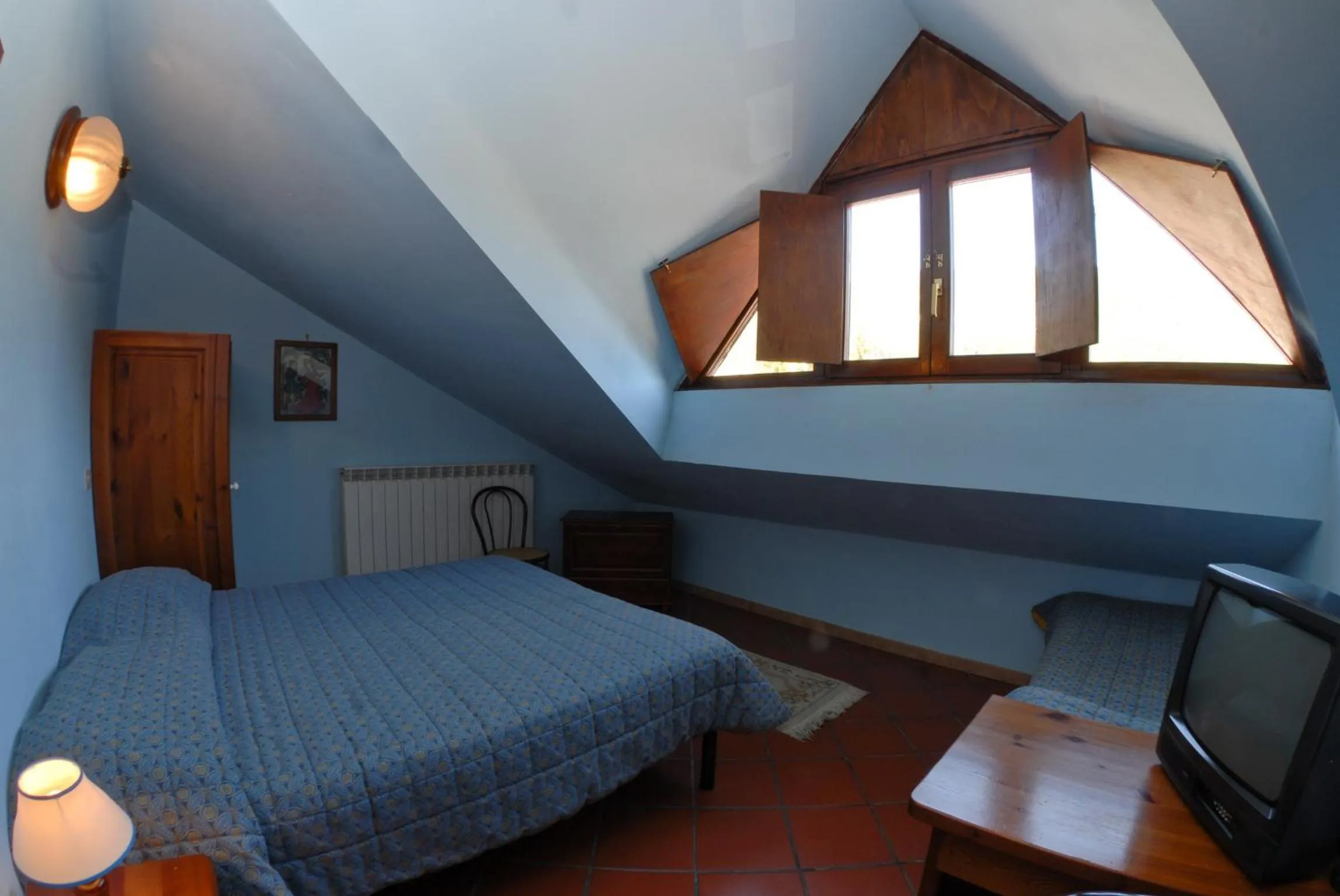 Bedroom, Bed in Hotel Valle dell' Oro