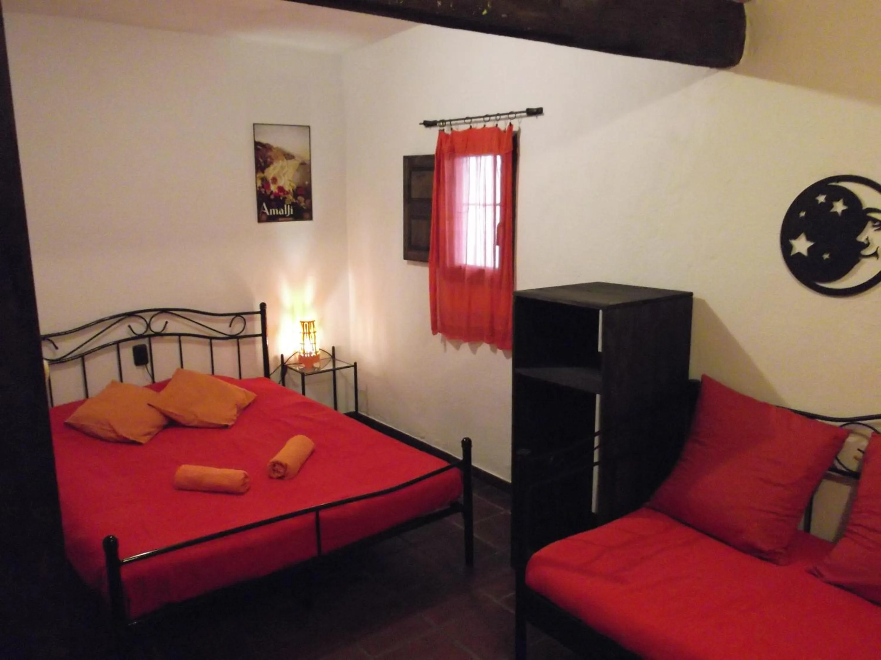 Photo of the whole room, Bed in Fundalucia Guesthouse