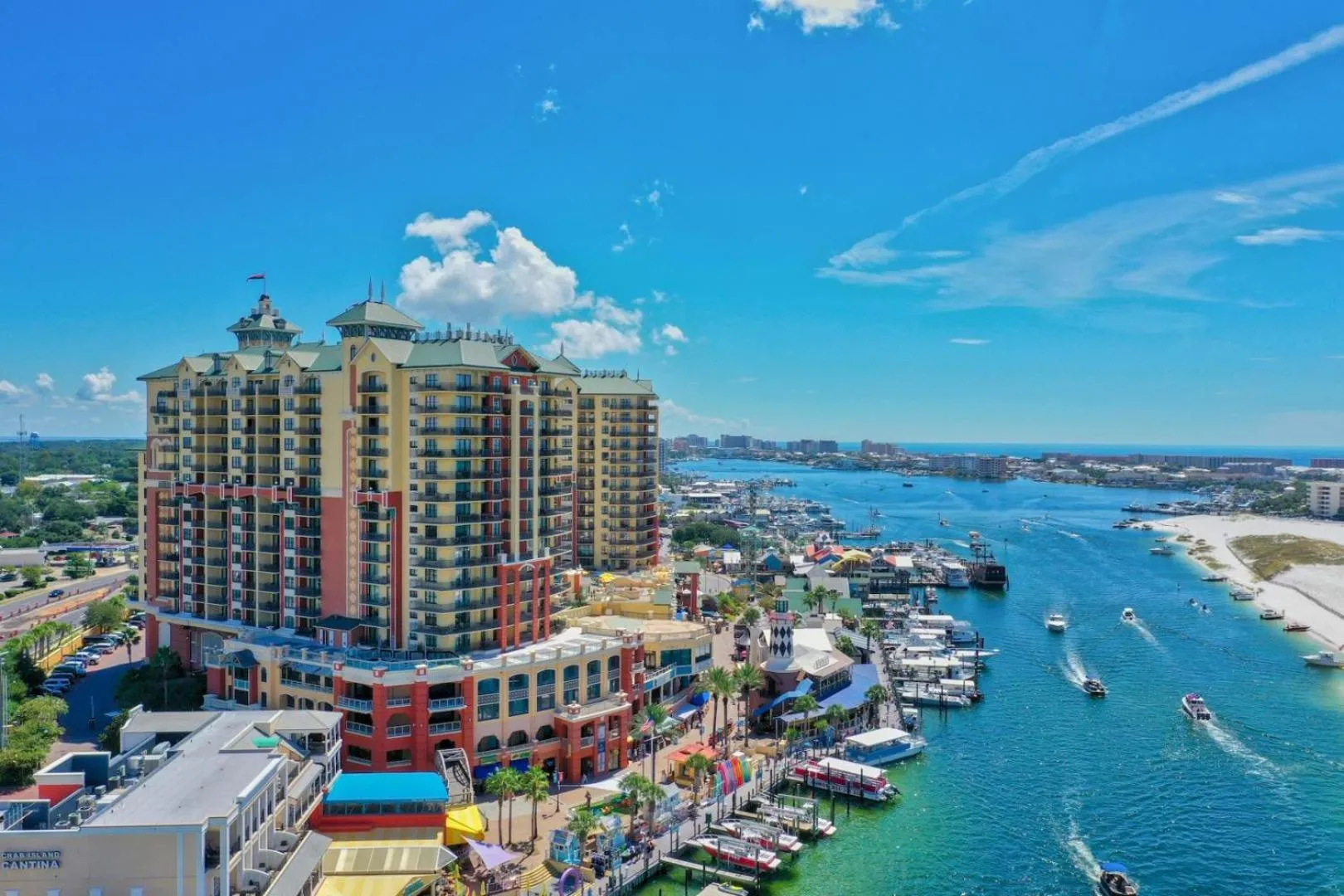 Bright, Corner Unit With Incredible Gulf And Sunset Views!