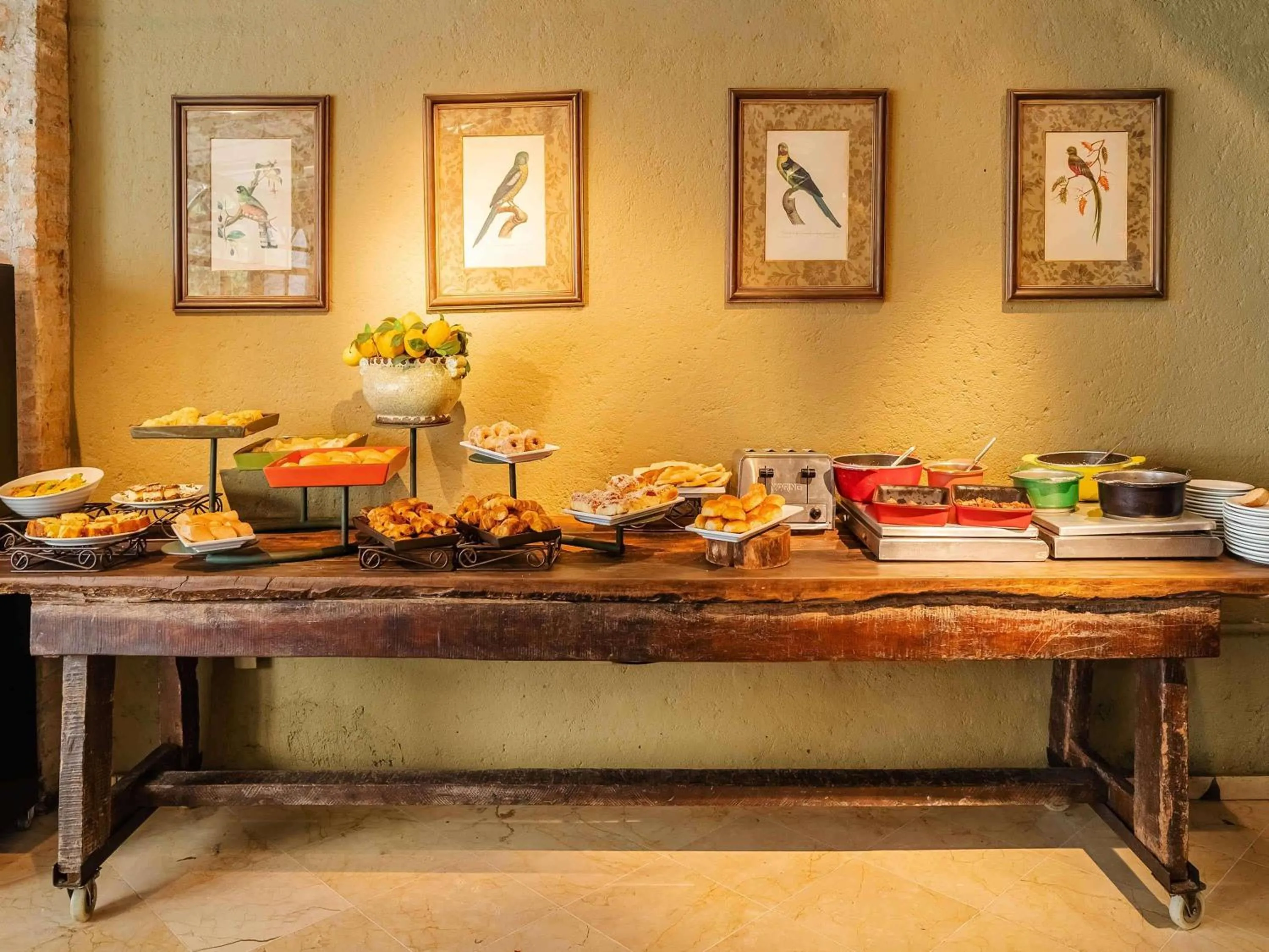 Lounge or bar in Mercure São Paulo Ibirapuera Privilege