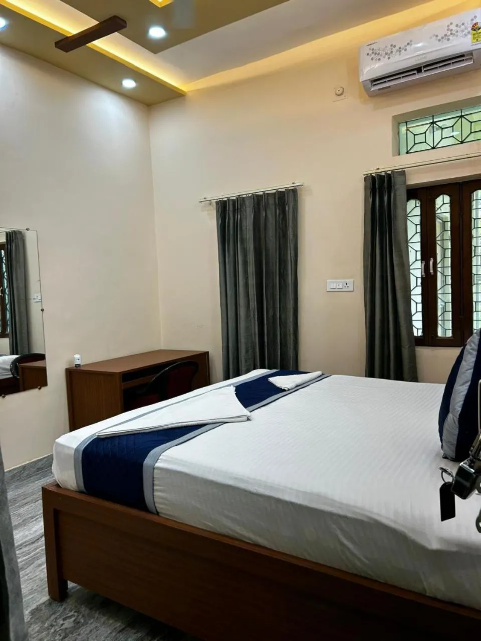 Bed in Kashyaam Inn