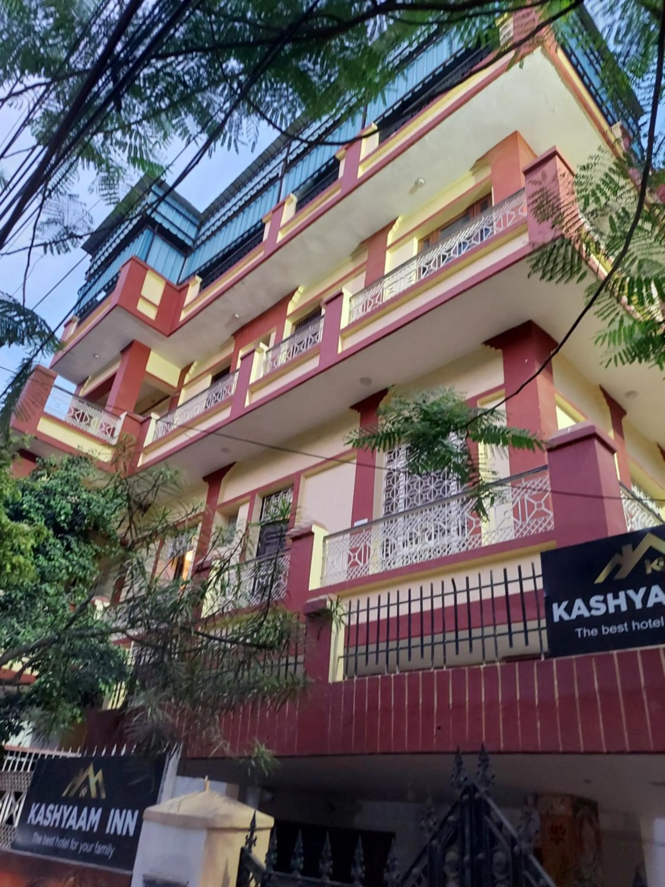Property building in Kashyaam Inn