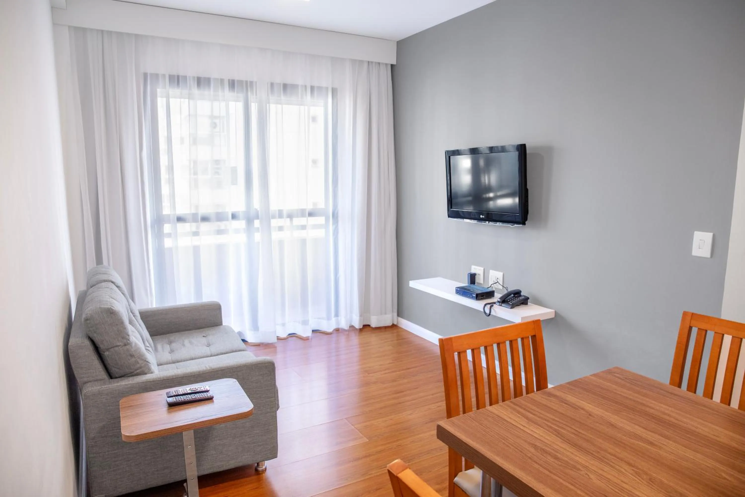 Living room in Mercure Sao Paulo Berrini