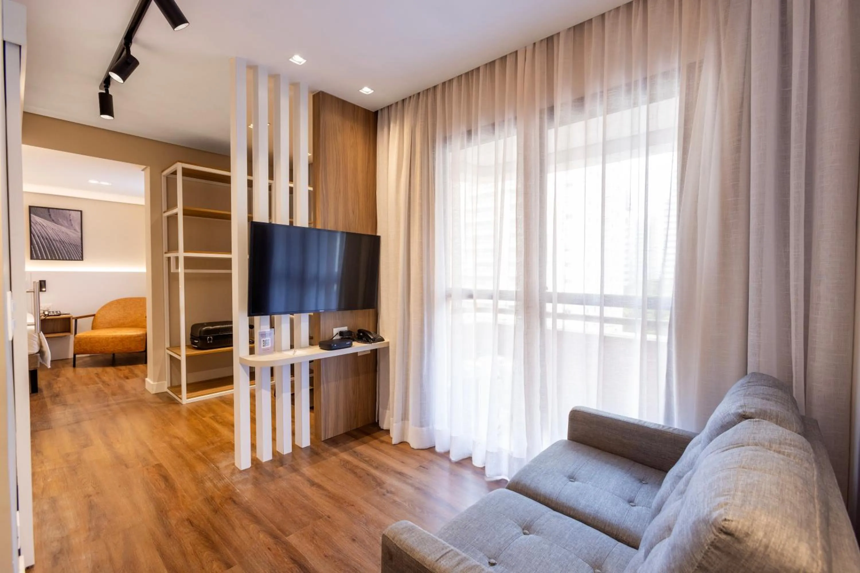 Seating area in Mercure Sao Paulo Berrini