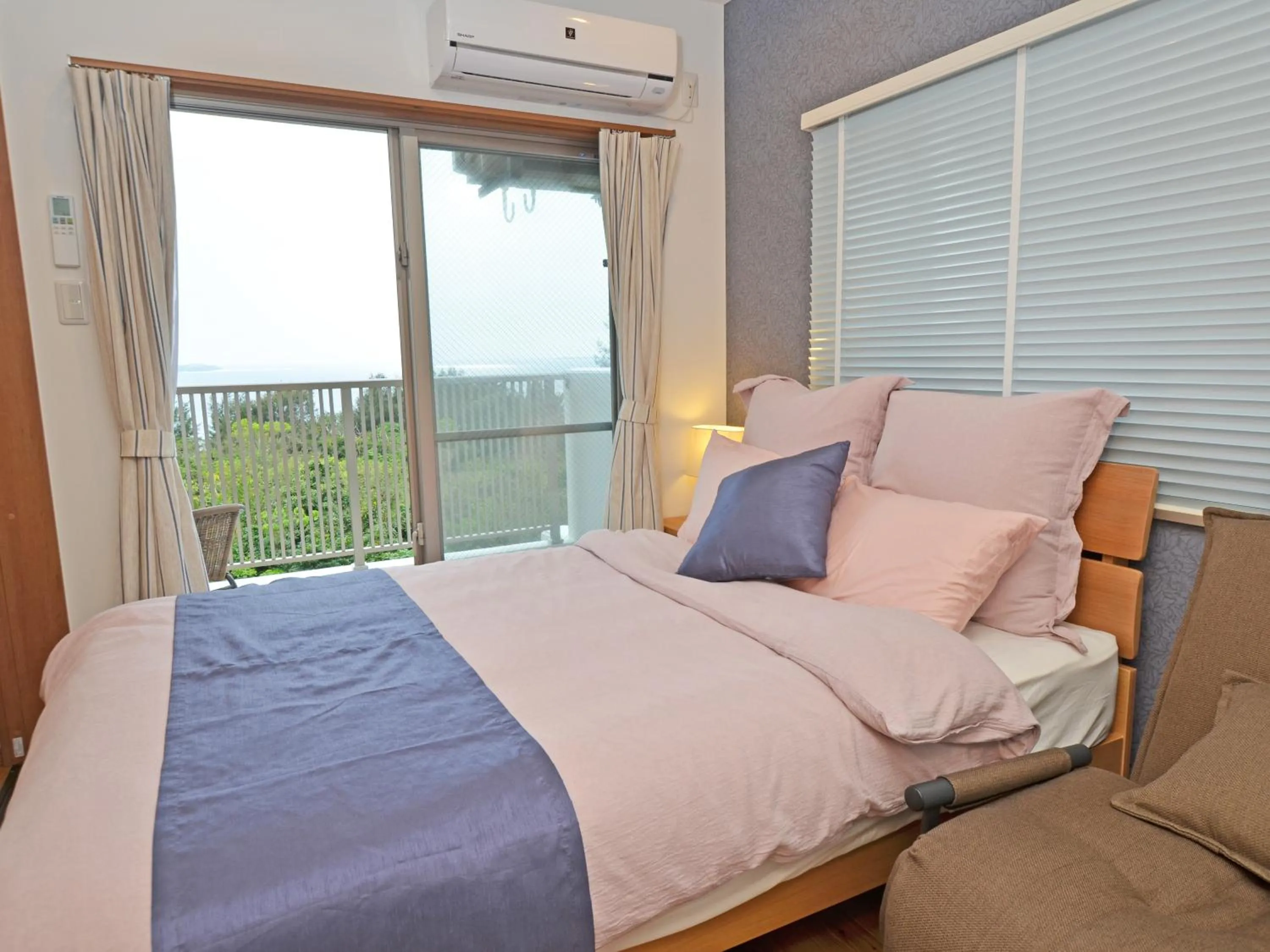 Bedroom, Bed in Churaumi Terrace