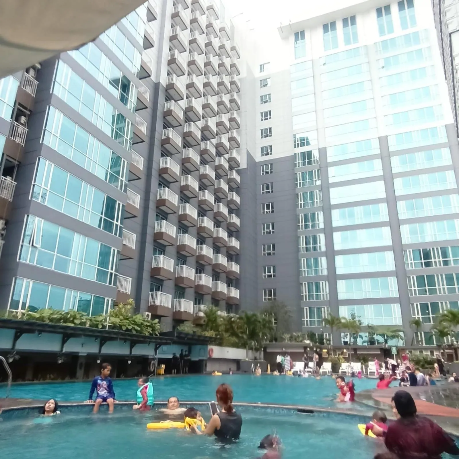 eL Royale Apartment by Faris Property