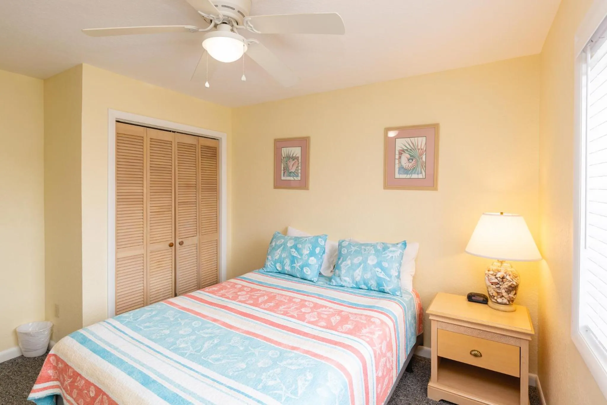 Bed in Sea Scape Beach and Golf Villas