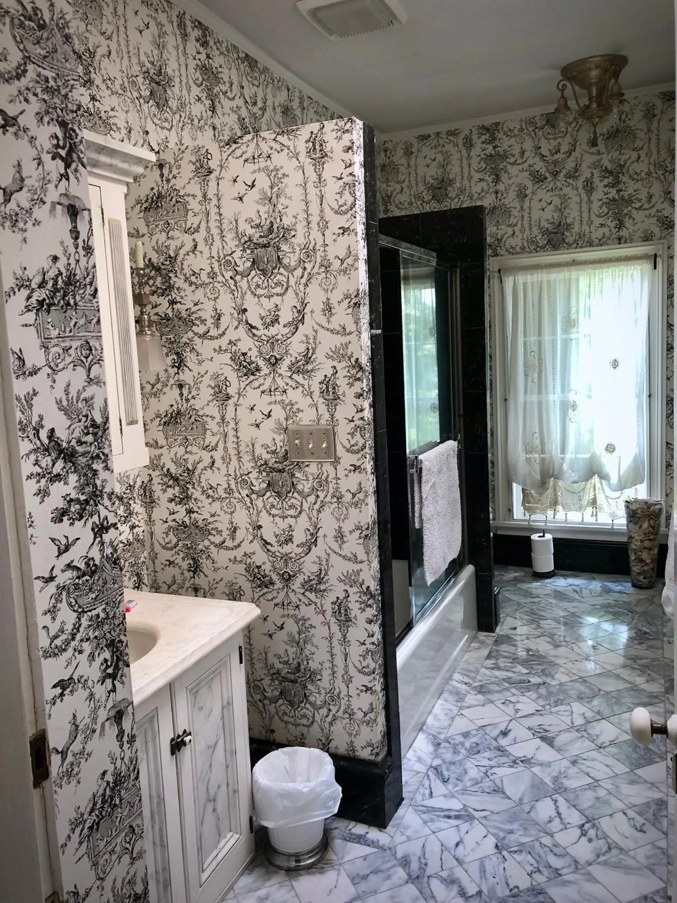 Oakcliff Bed and Breakfast