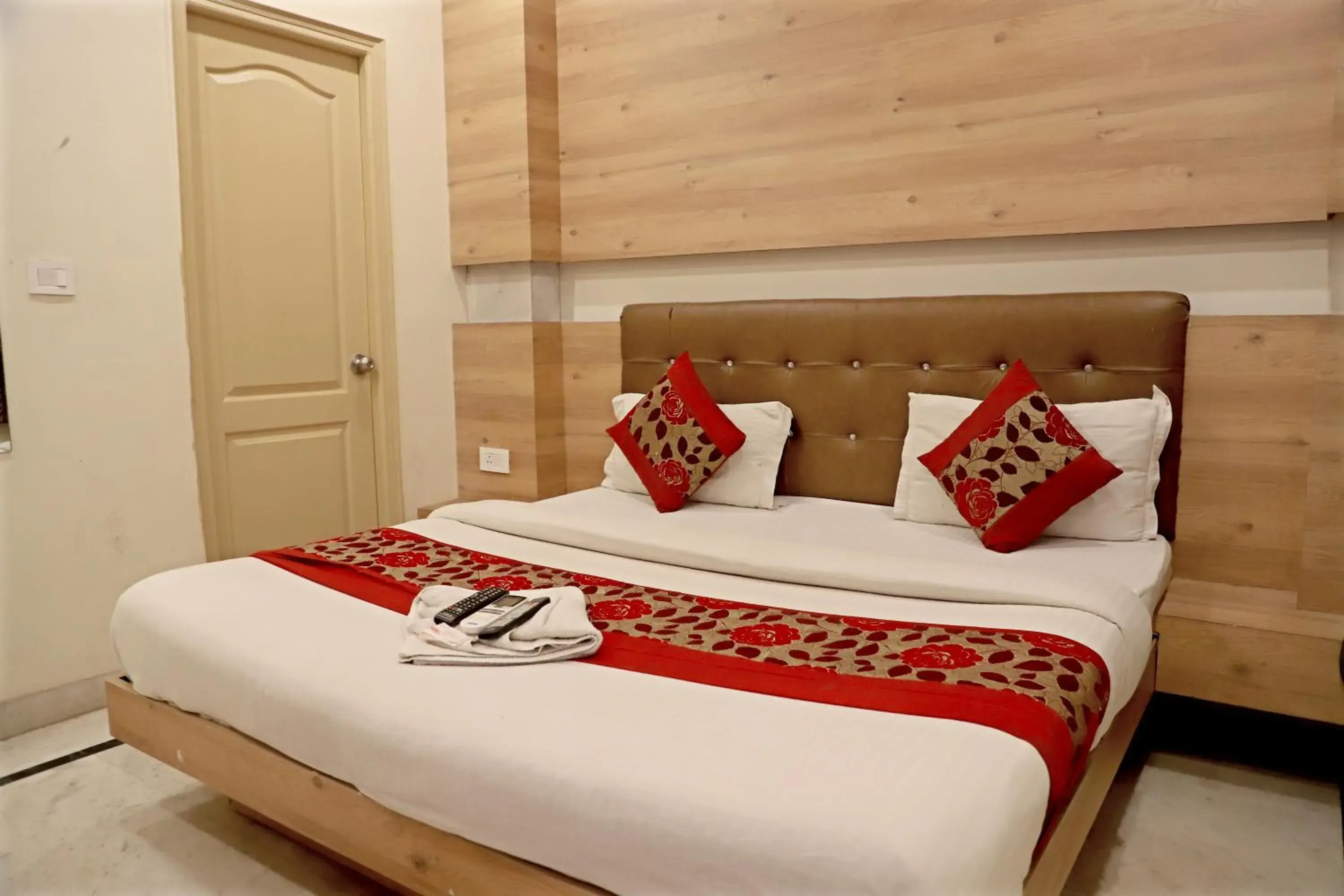 Superior Double Room in Hotel Klick International Superior Double Room in Hotel Klick International