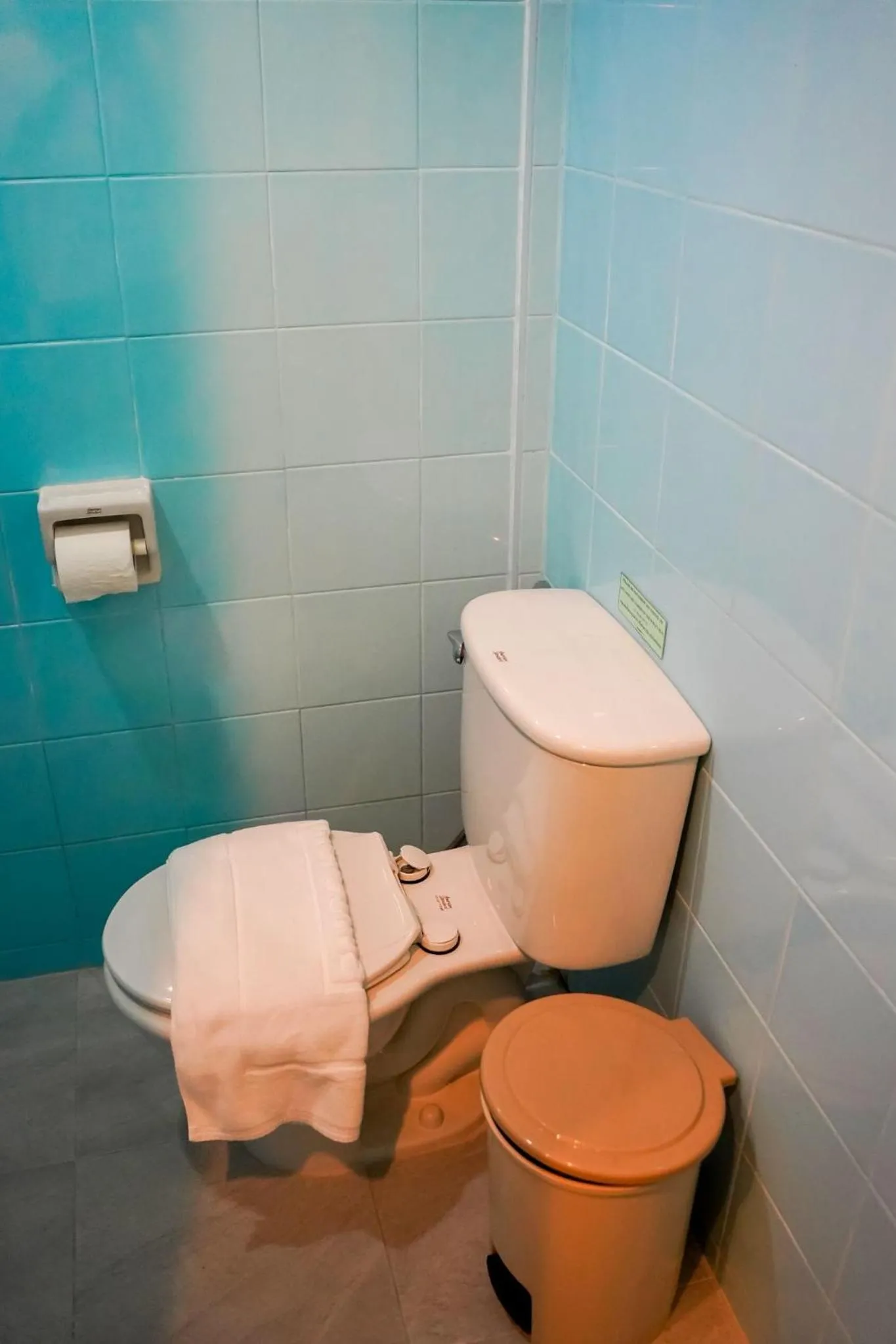 Bathroom in Luna Hut Resort