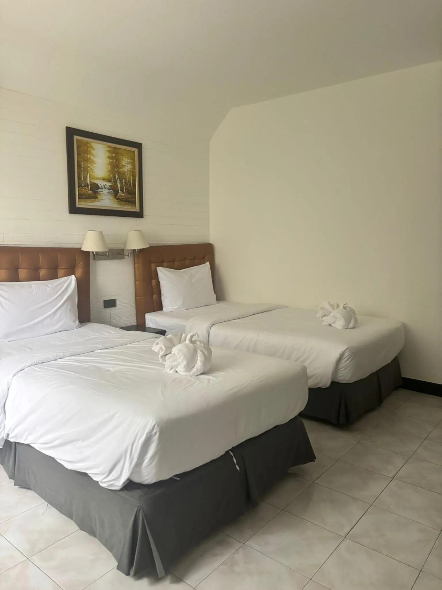 Bedroom, Bed in Luna Hut Resort