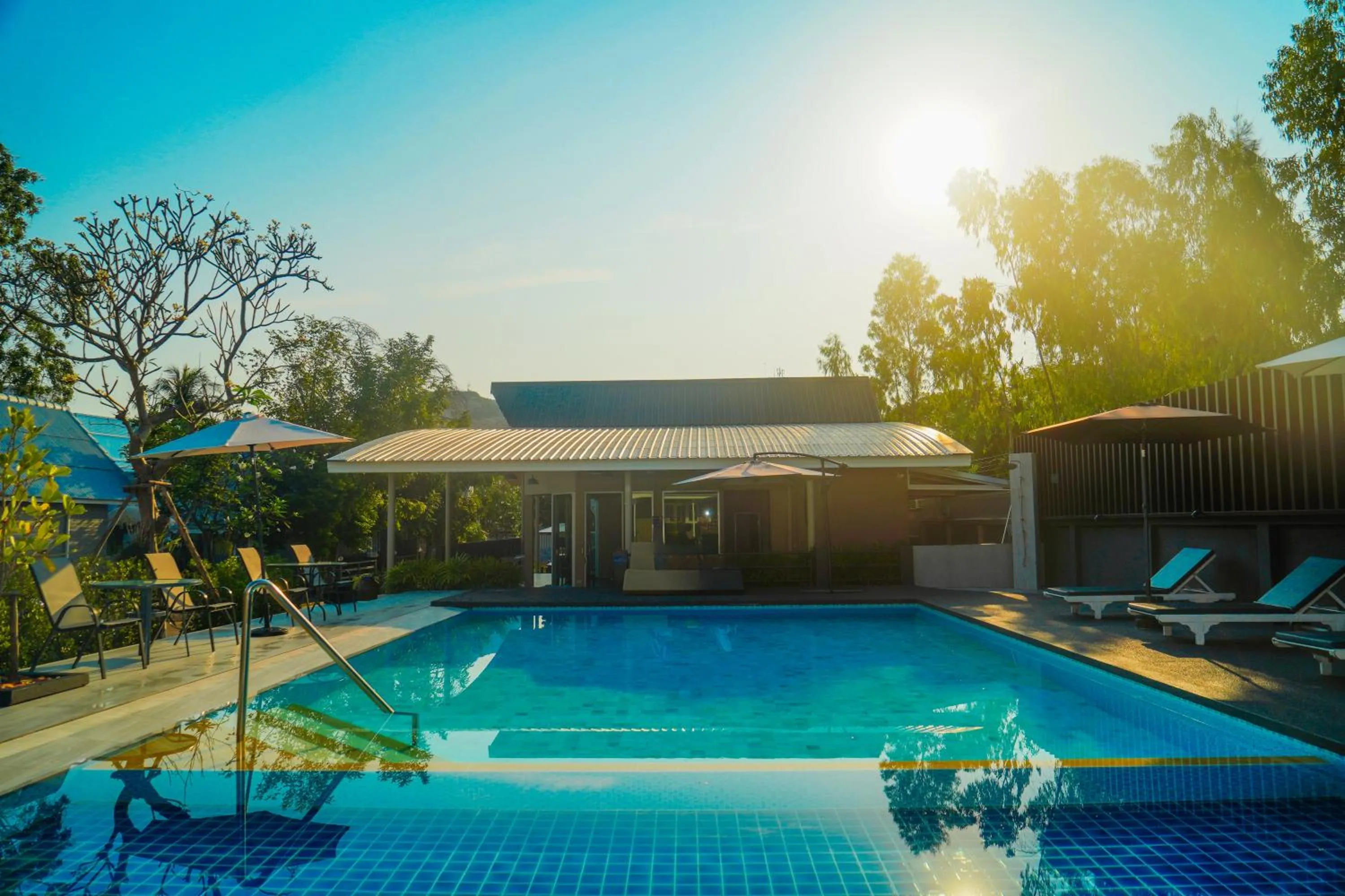 Day in Luna Hut Resort