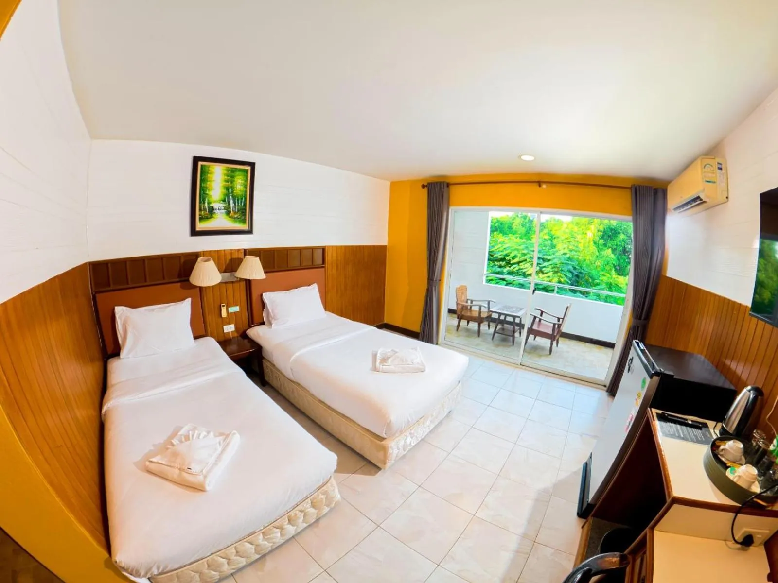 Bedroom, Bed in Luna Hut Resort