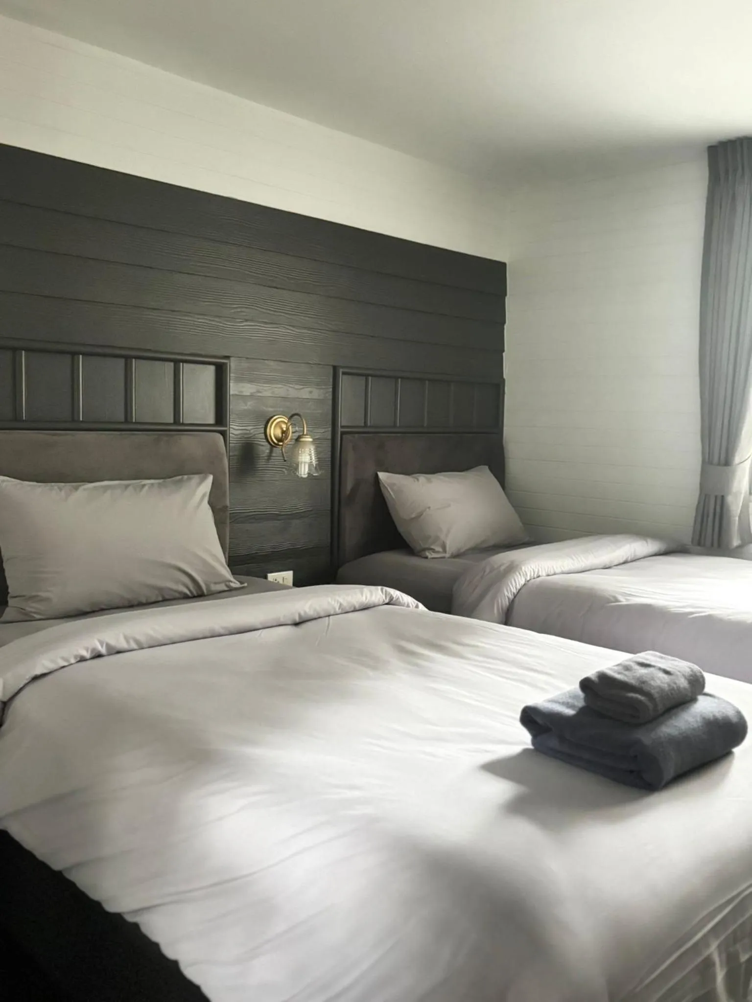 Bedroom, Bed in Luna Hut Resort