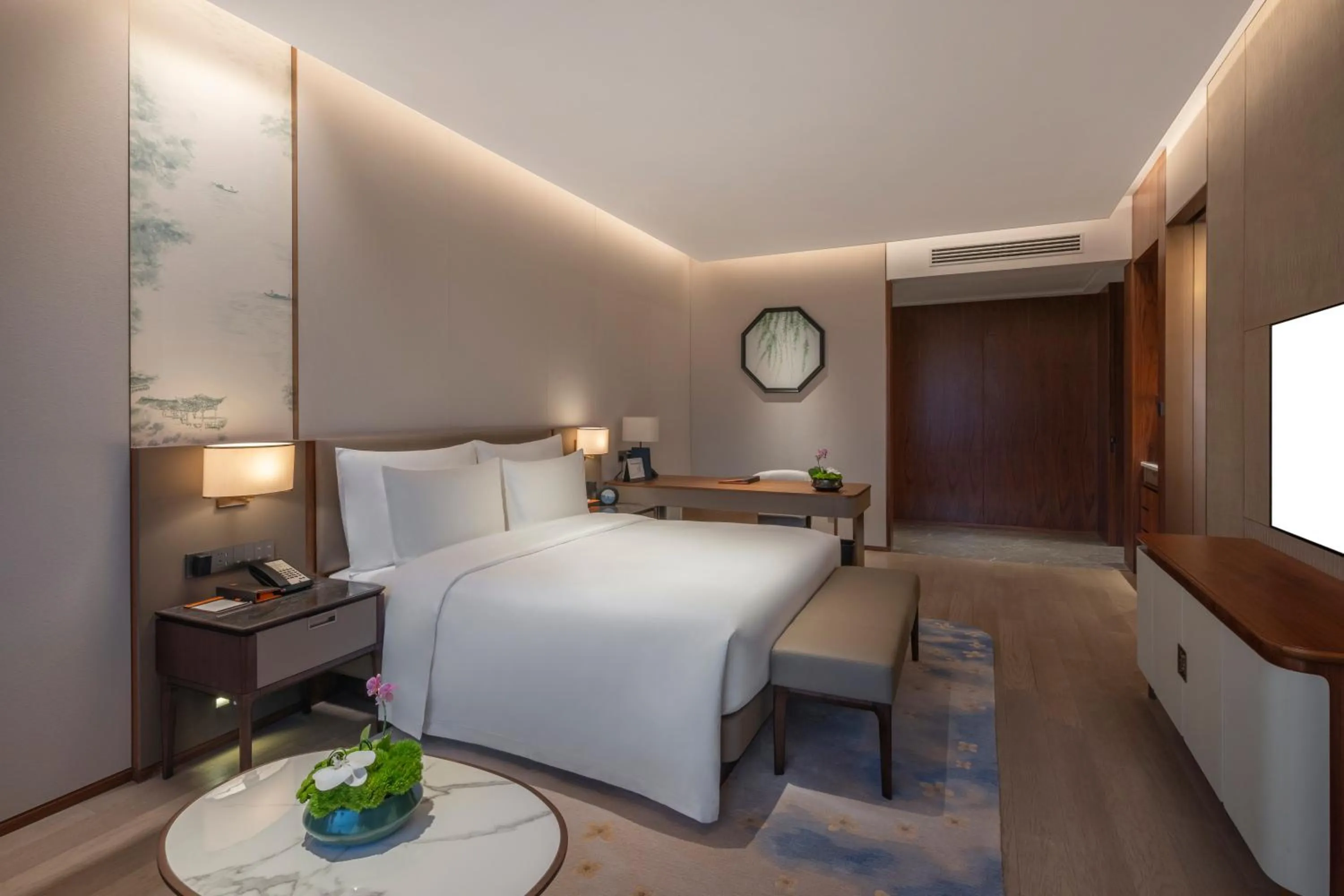 Bed in Suzhou International Conference Hotel