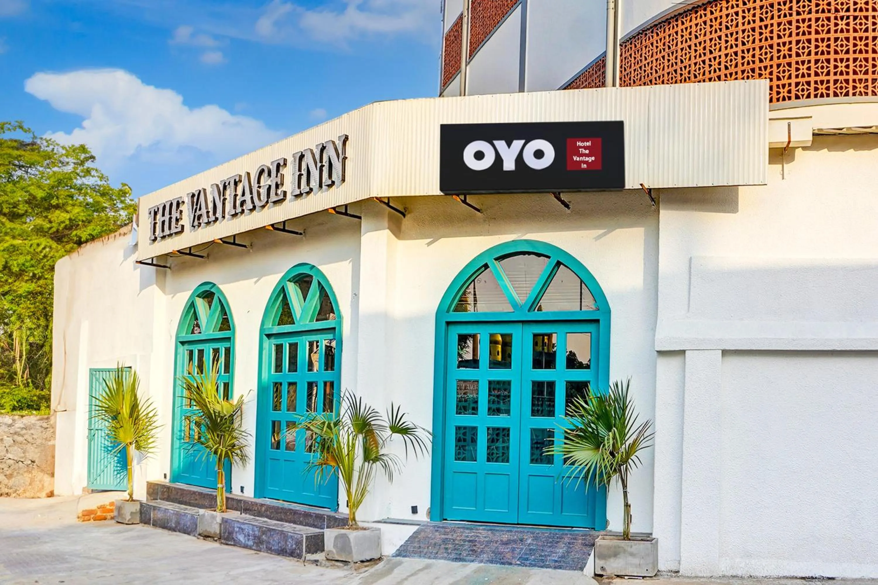 Facade/entrance in Hotel O THE VANTAGE INN