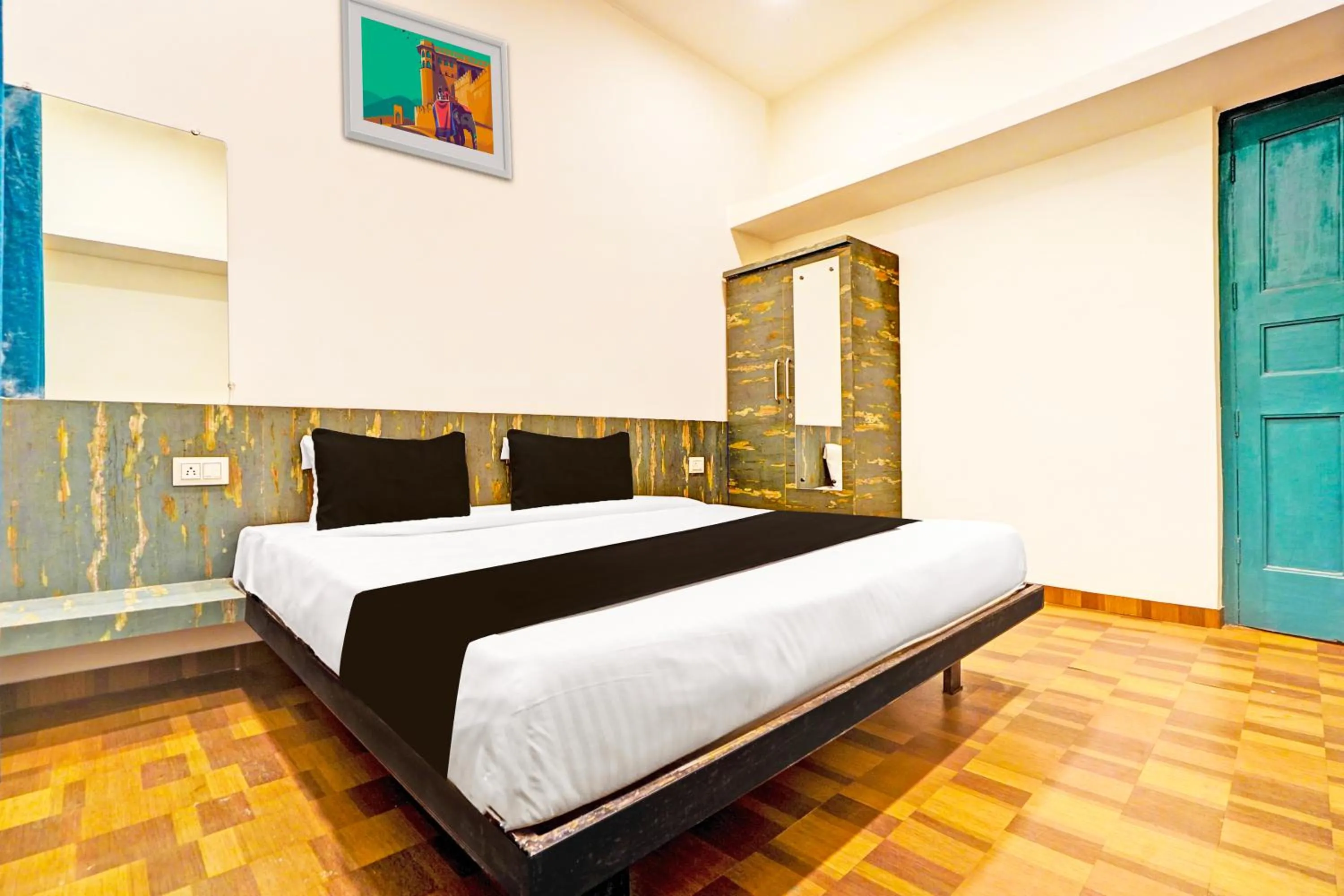 Hotel O THE VANTAGE INN