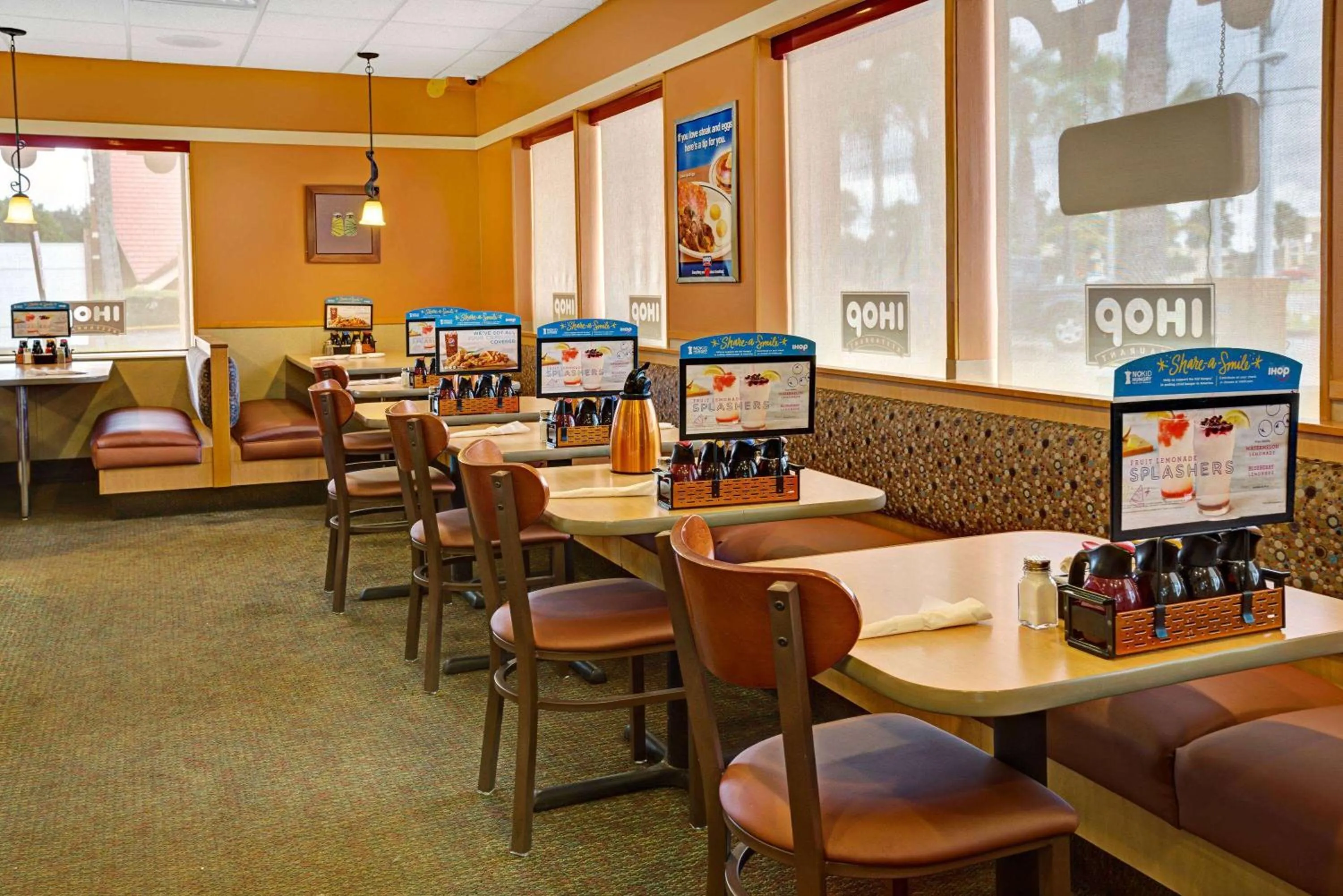 Restaurant/places to eat in Days Inn by Wyndham St Augustine I-95-Outlet Mall