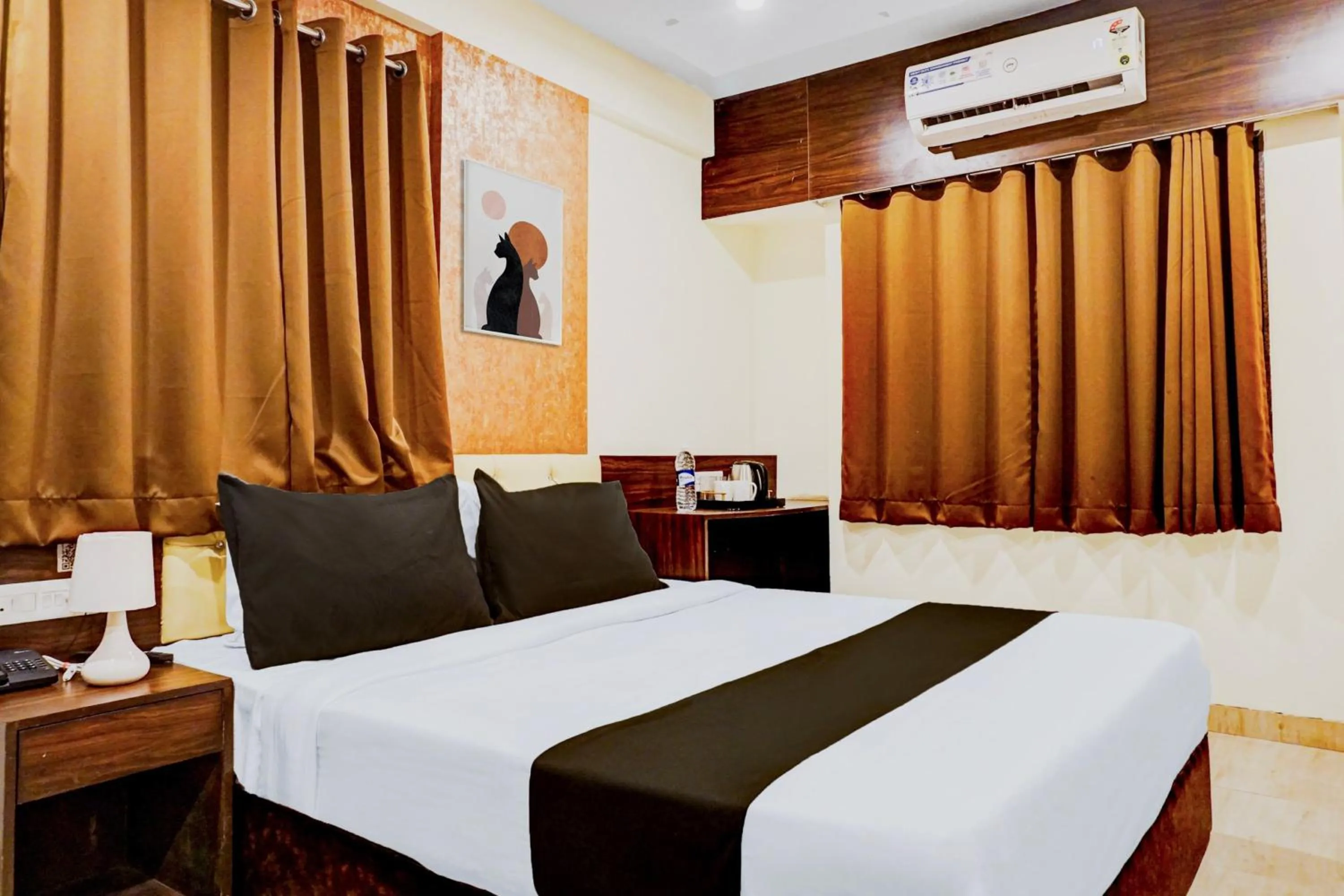 Bedroom, Bed in Hotel O Ginger Gold