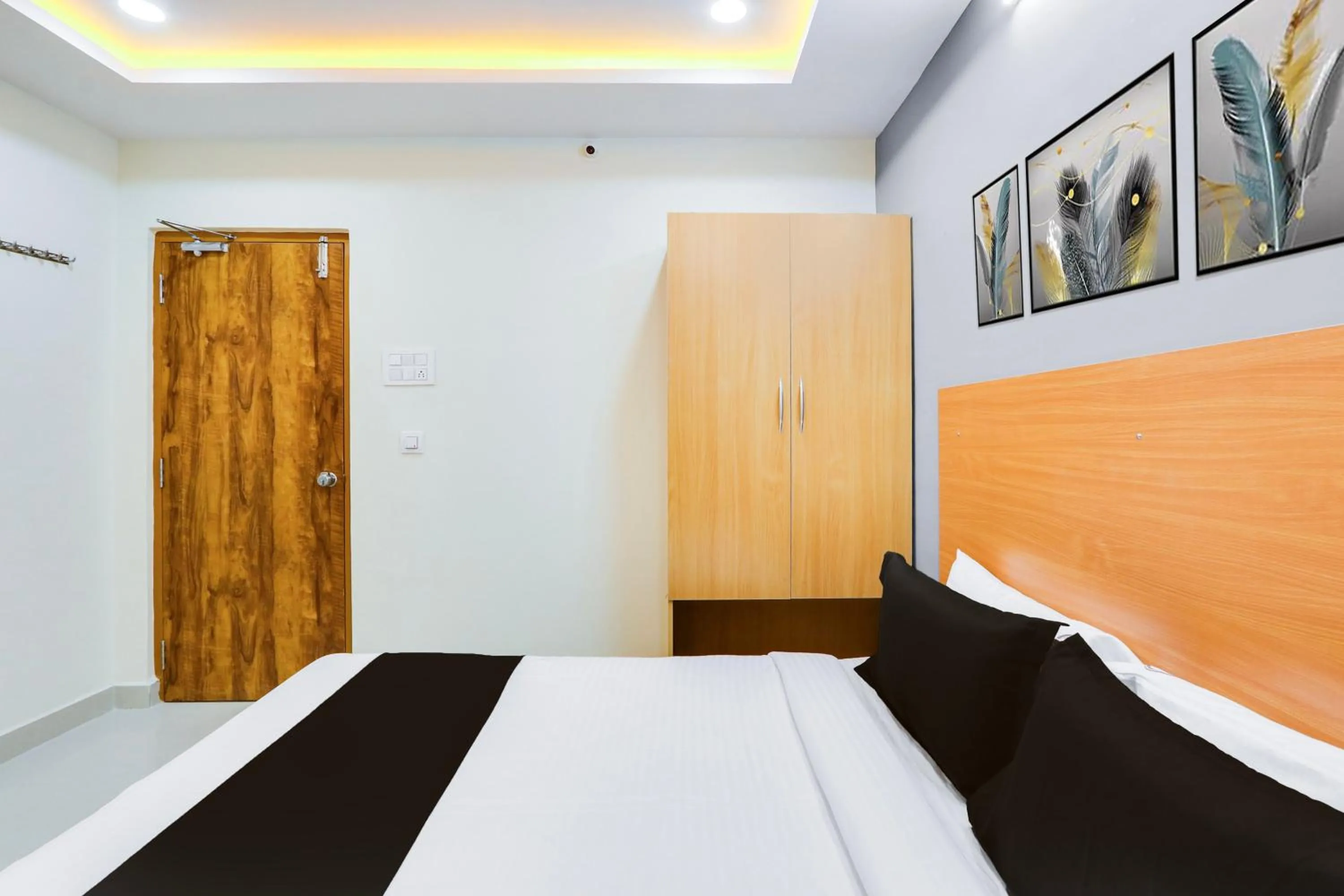 Bedroom, Bed in Super Townhouse Gachibowli Near Sky View