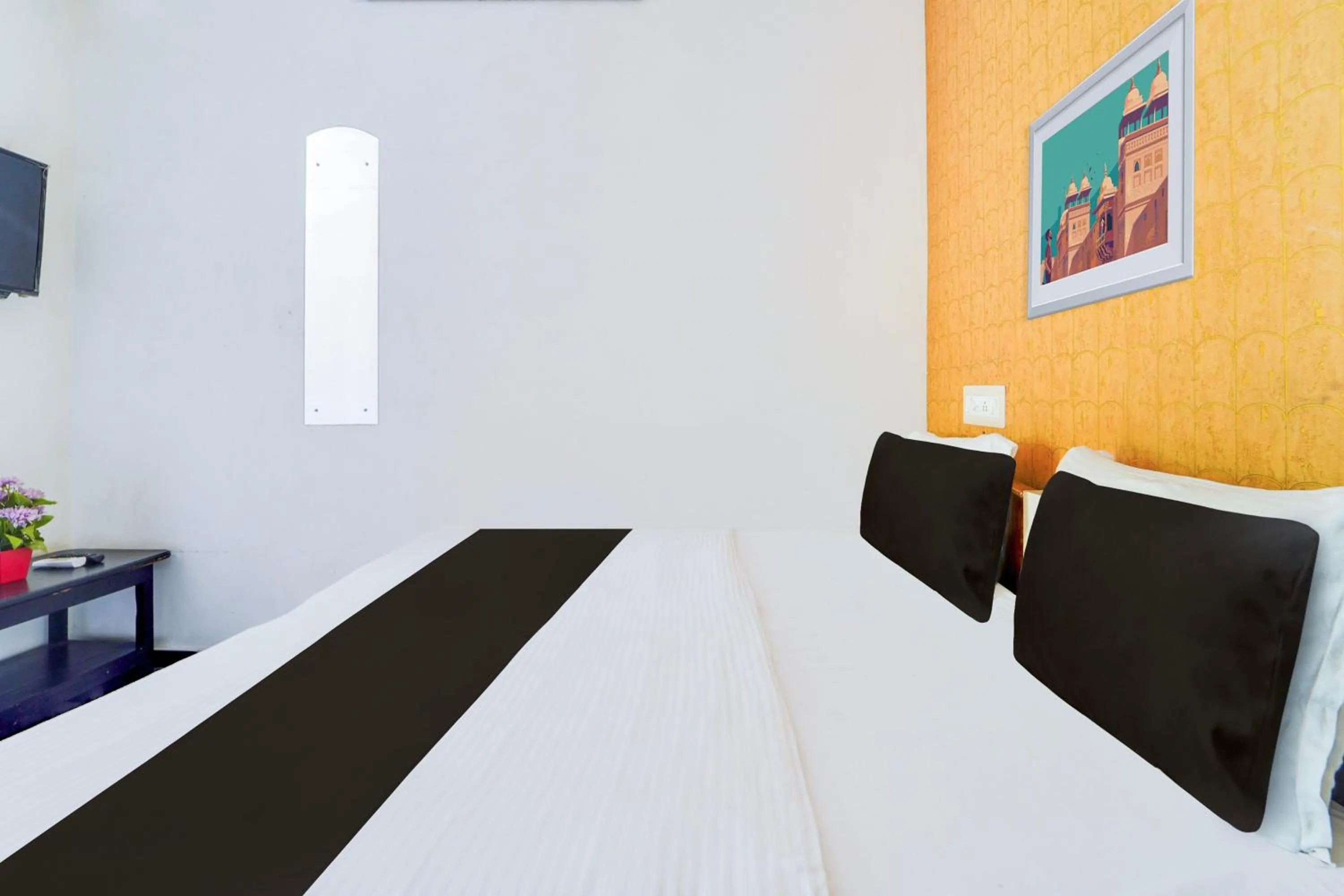 Bedroom, Bed in Hotel O Classic Grand Residency