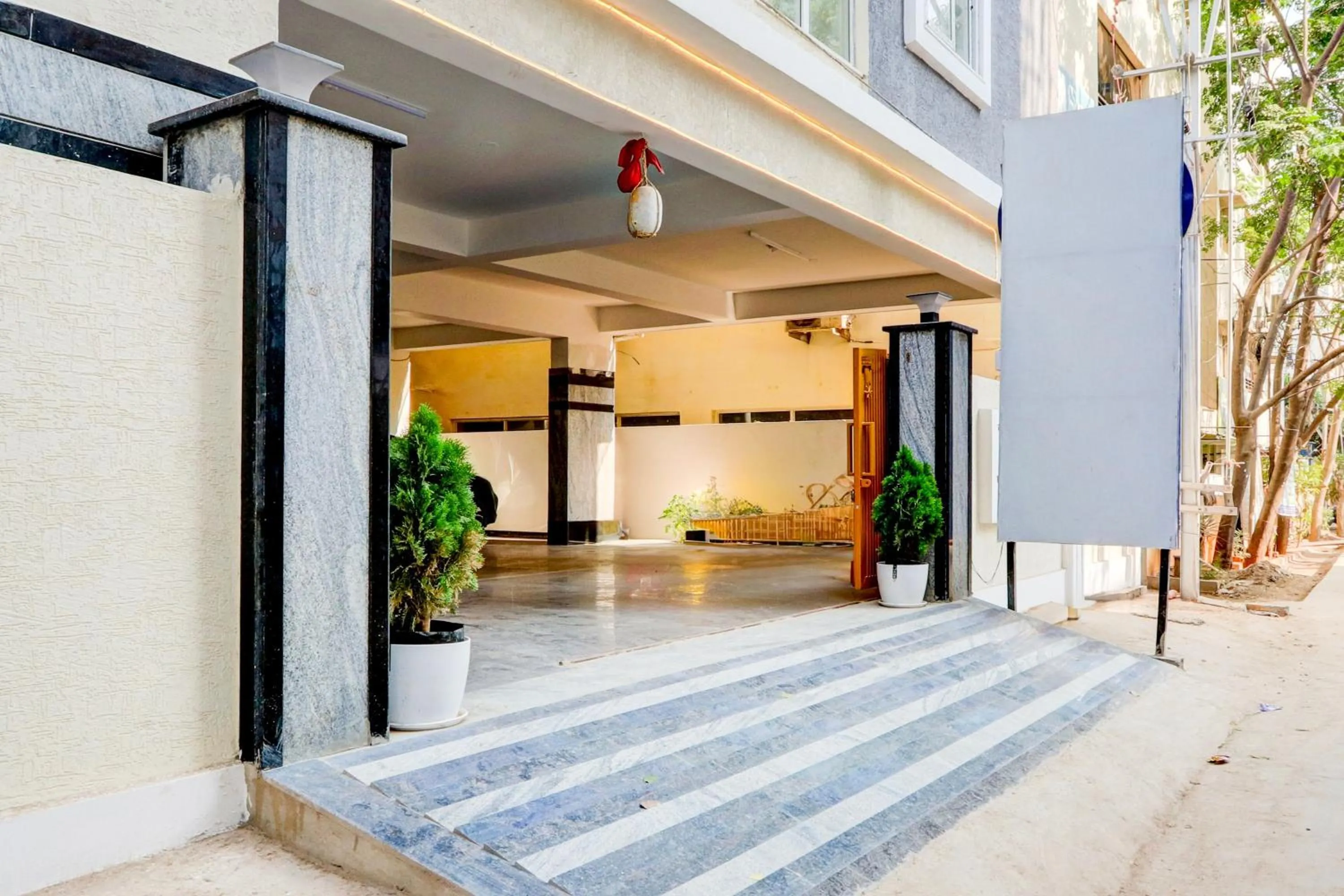 Facade/entrance in Super Townhouse Nirvana Elite