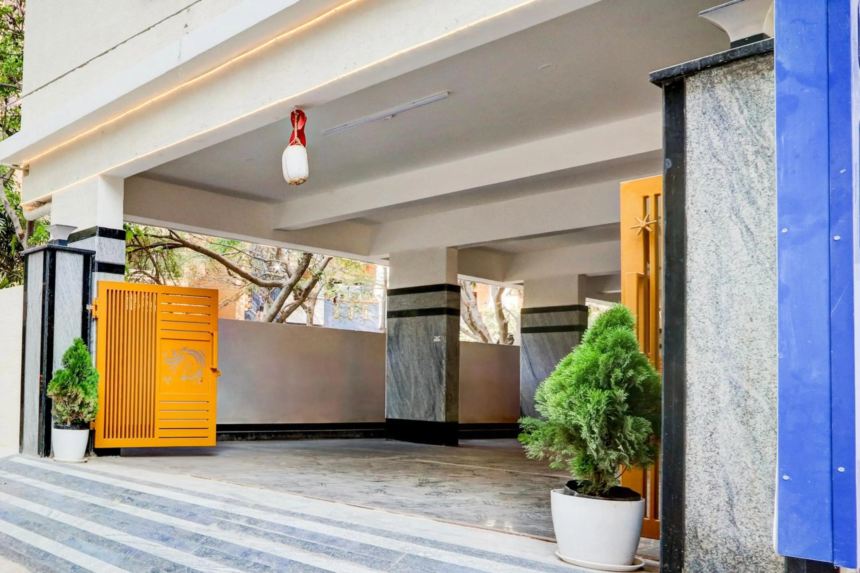 Facade/entrance in Super Townhouse Nirvana Elite