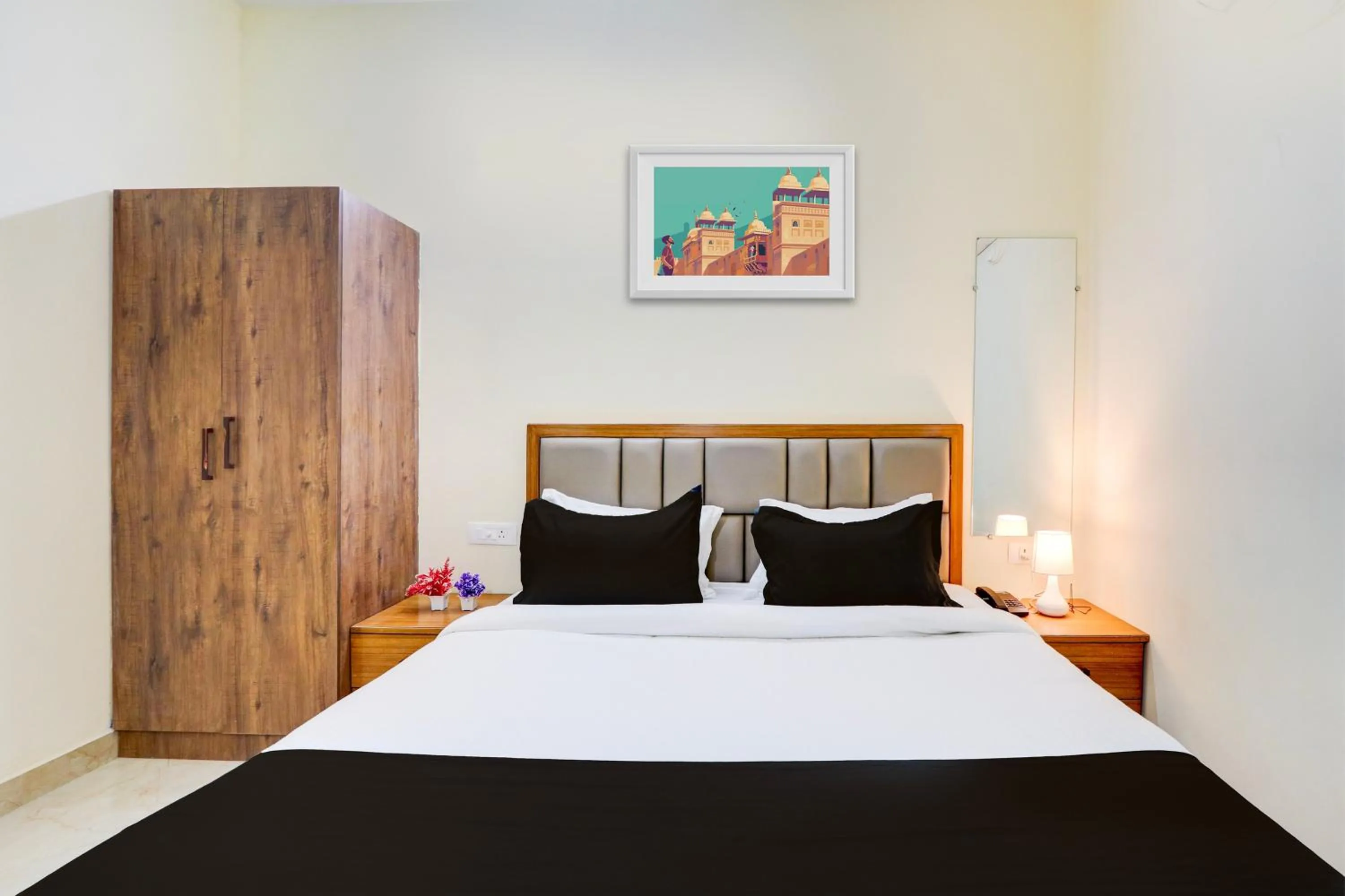 Bedroom, Bed in Super Townhouse Nirvana Elite