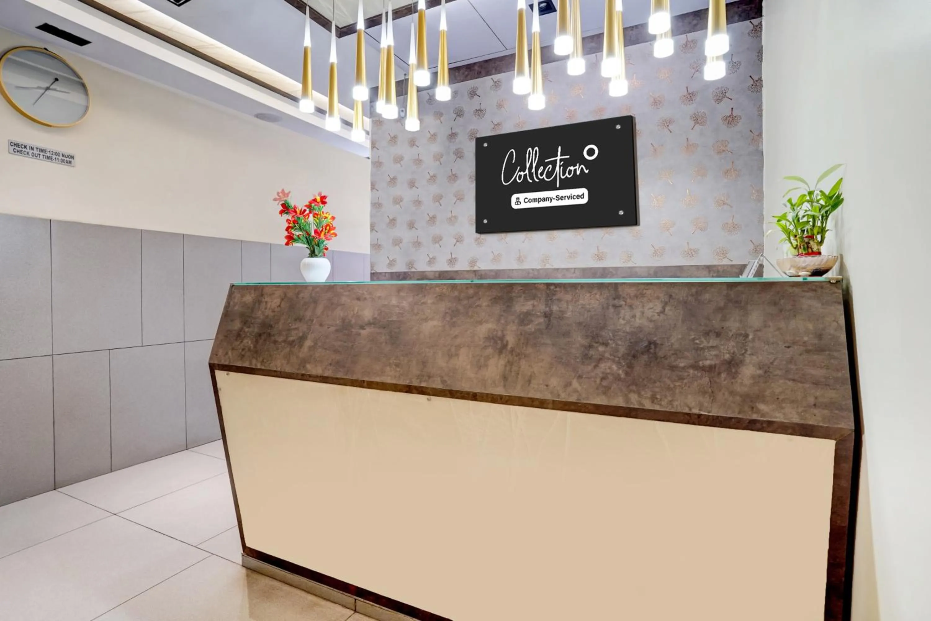 Lobby or reception in Super Collection O Metro Park Opposite Kalasipalya Bus stand