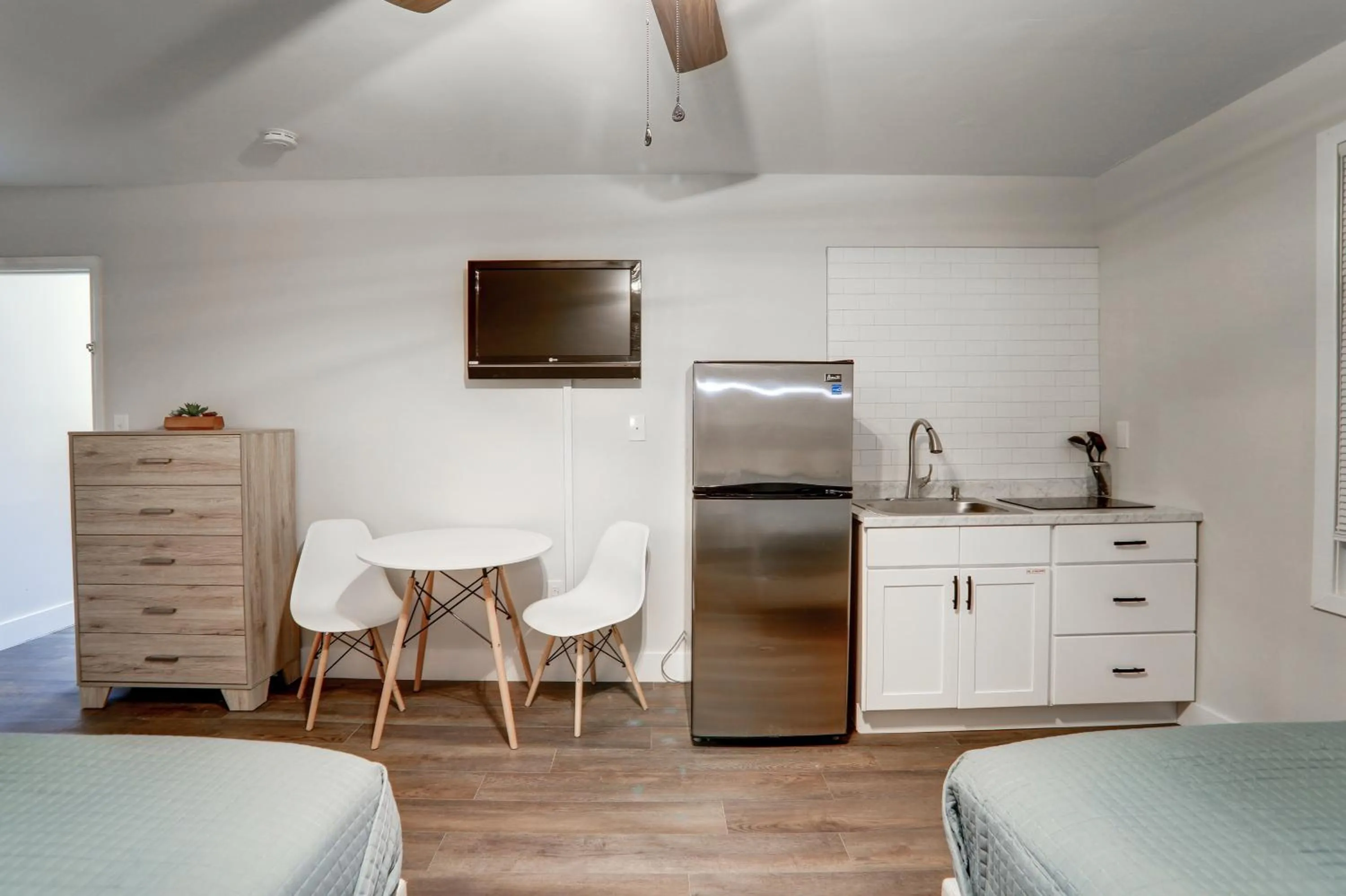 Bed in Brooklyn Beach Club