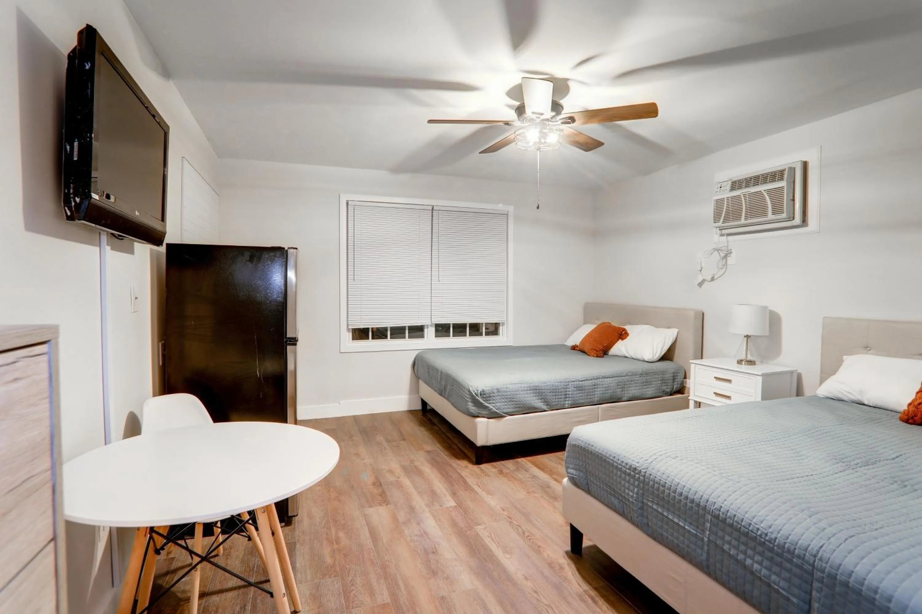 Bed in Brooklyn Beach Club