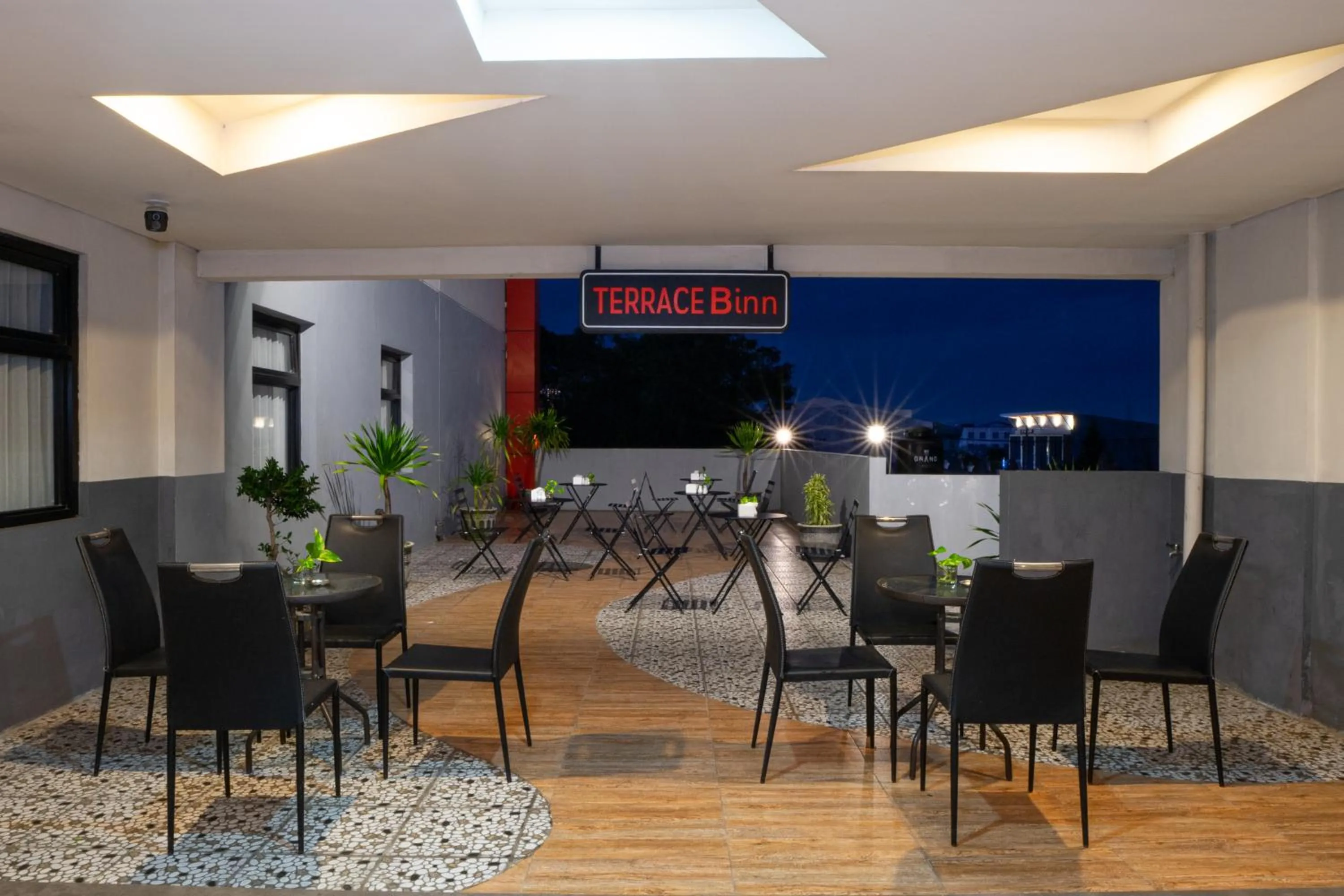 Brothers Inn Solo Baru