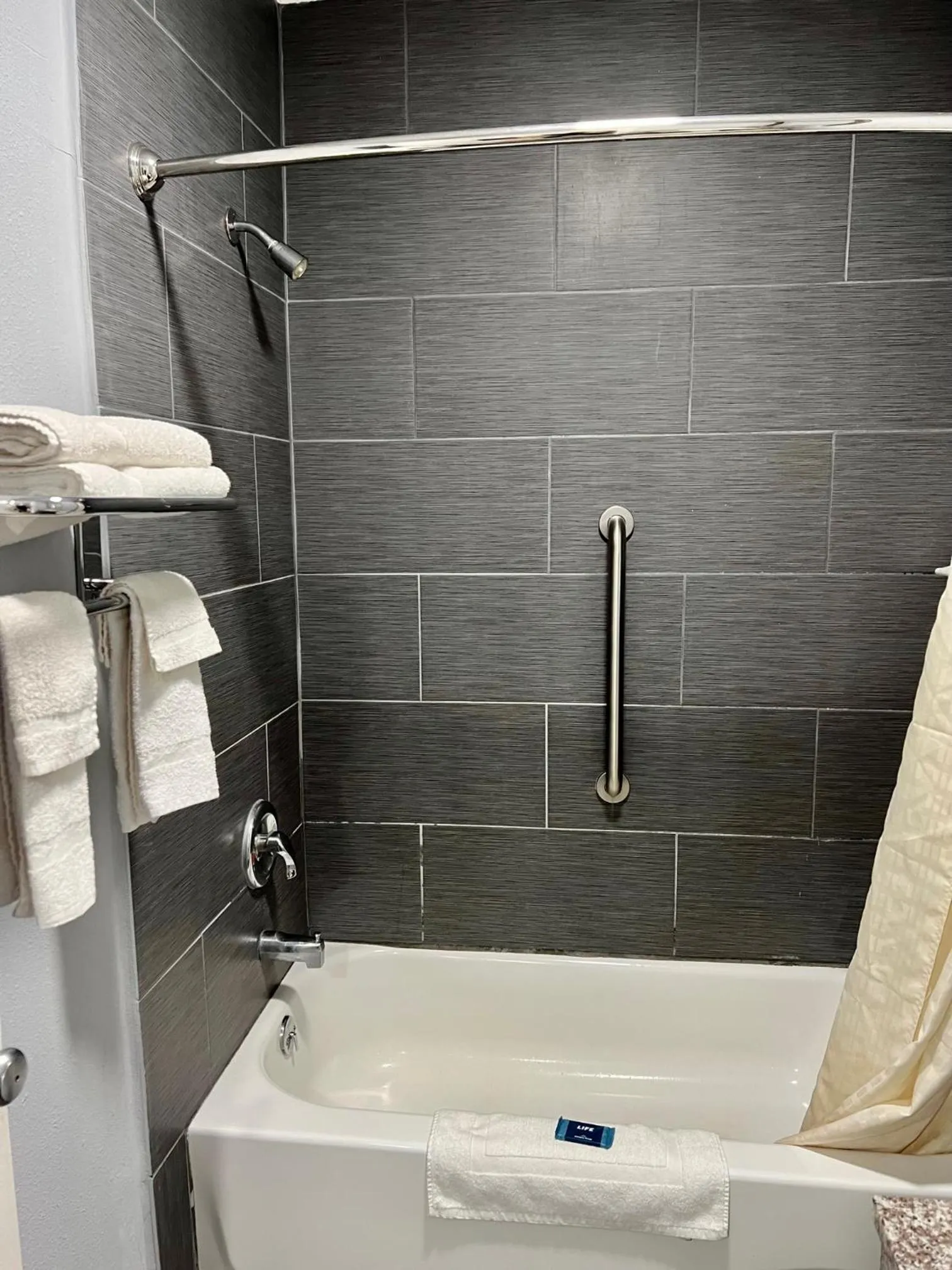 Knights Inn Madison Heights