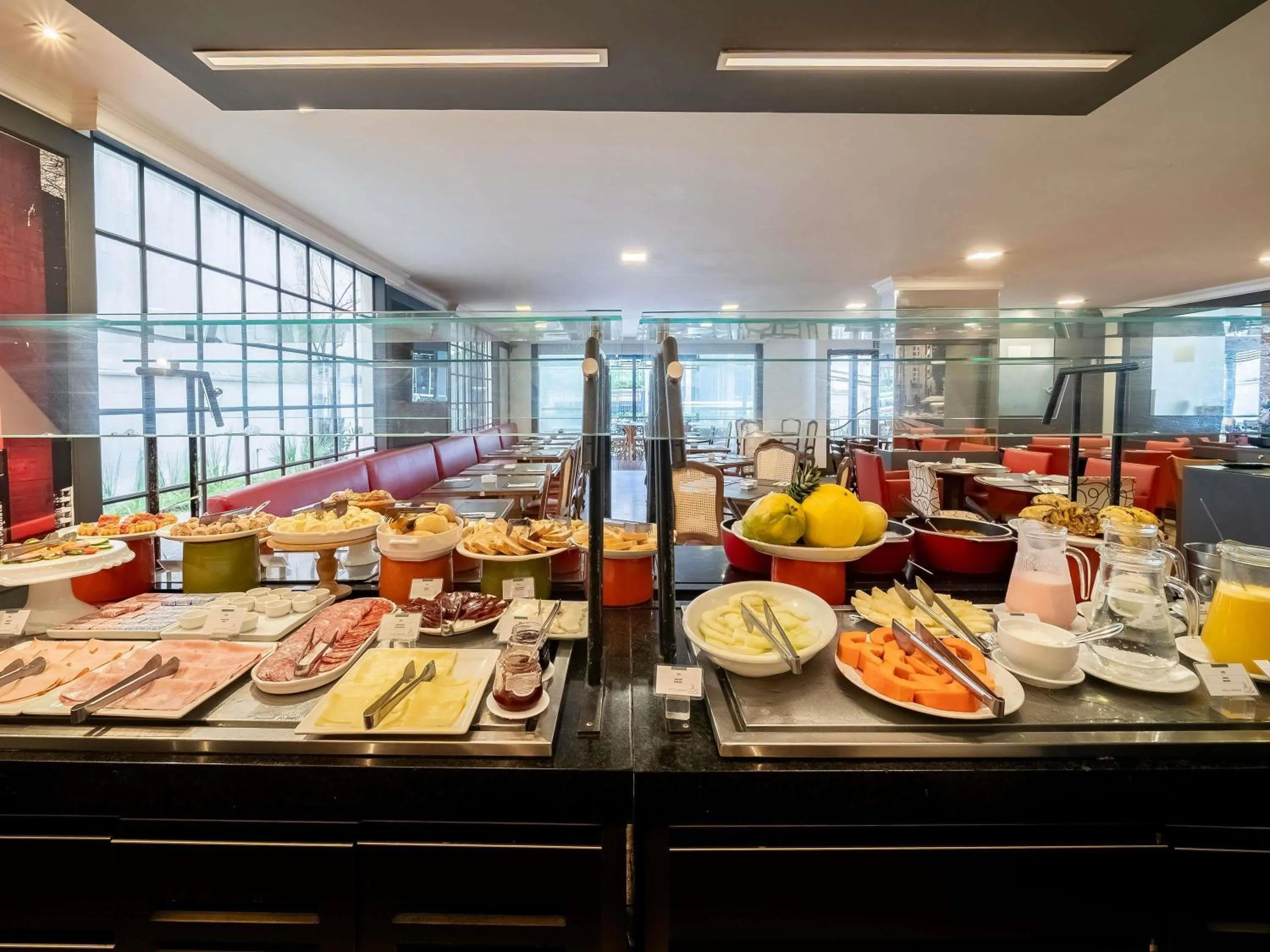 Breakfast in Mercure Sao Paulo Alamedas