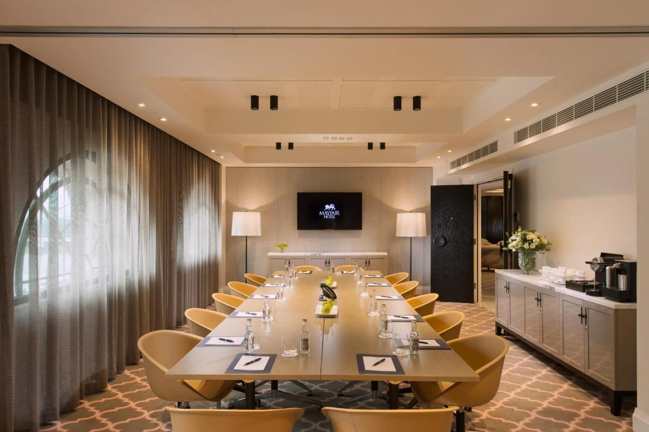 Meeting/conference room in Mayfair Hotel Adelaide by IHG