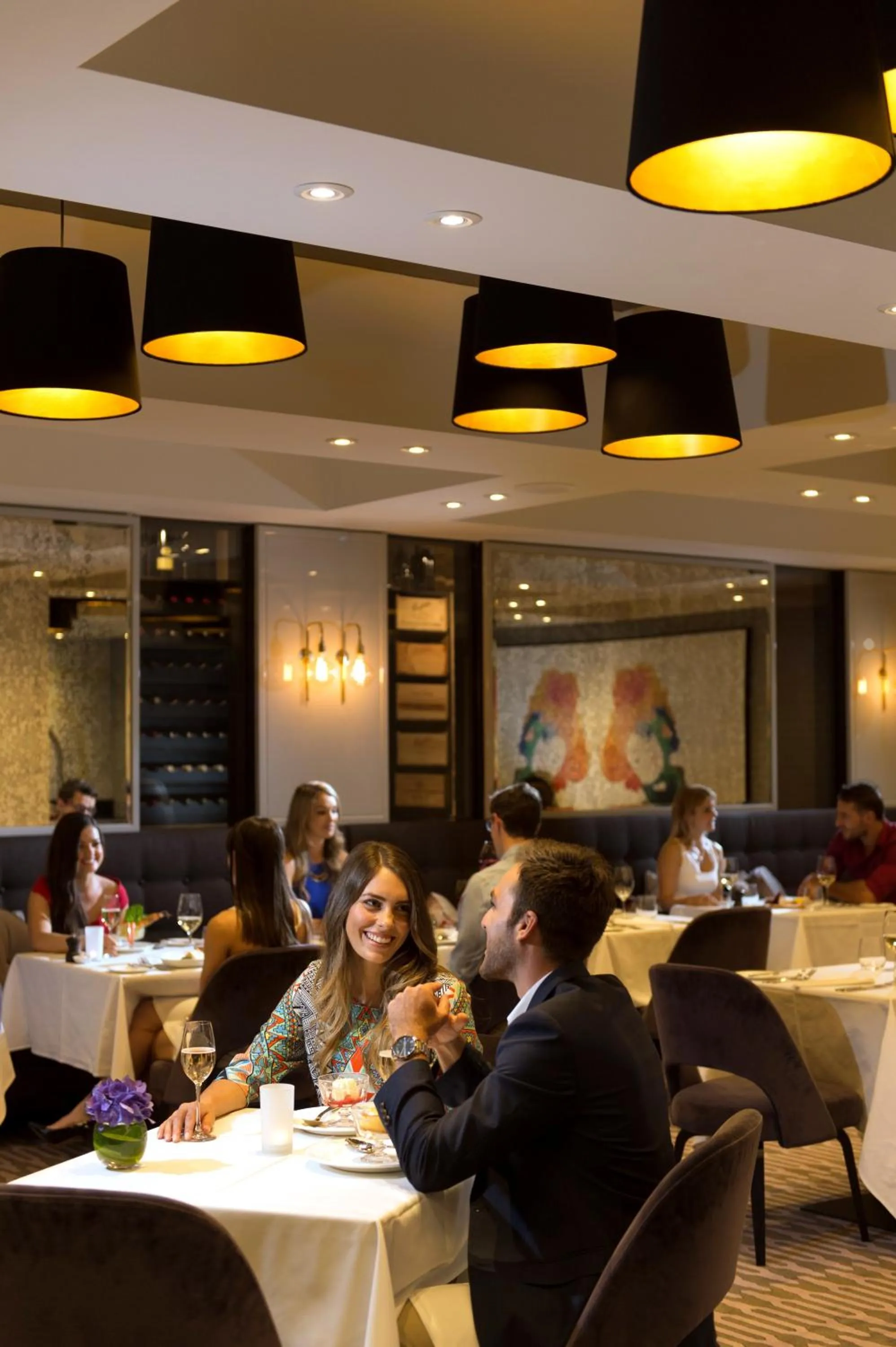 Restaurant/places to eat in Mayfair Hotel