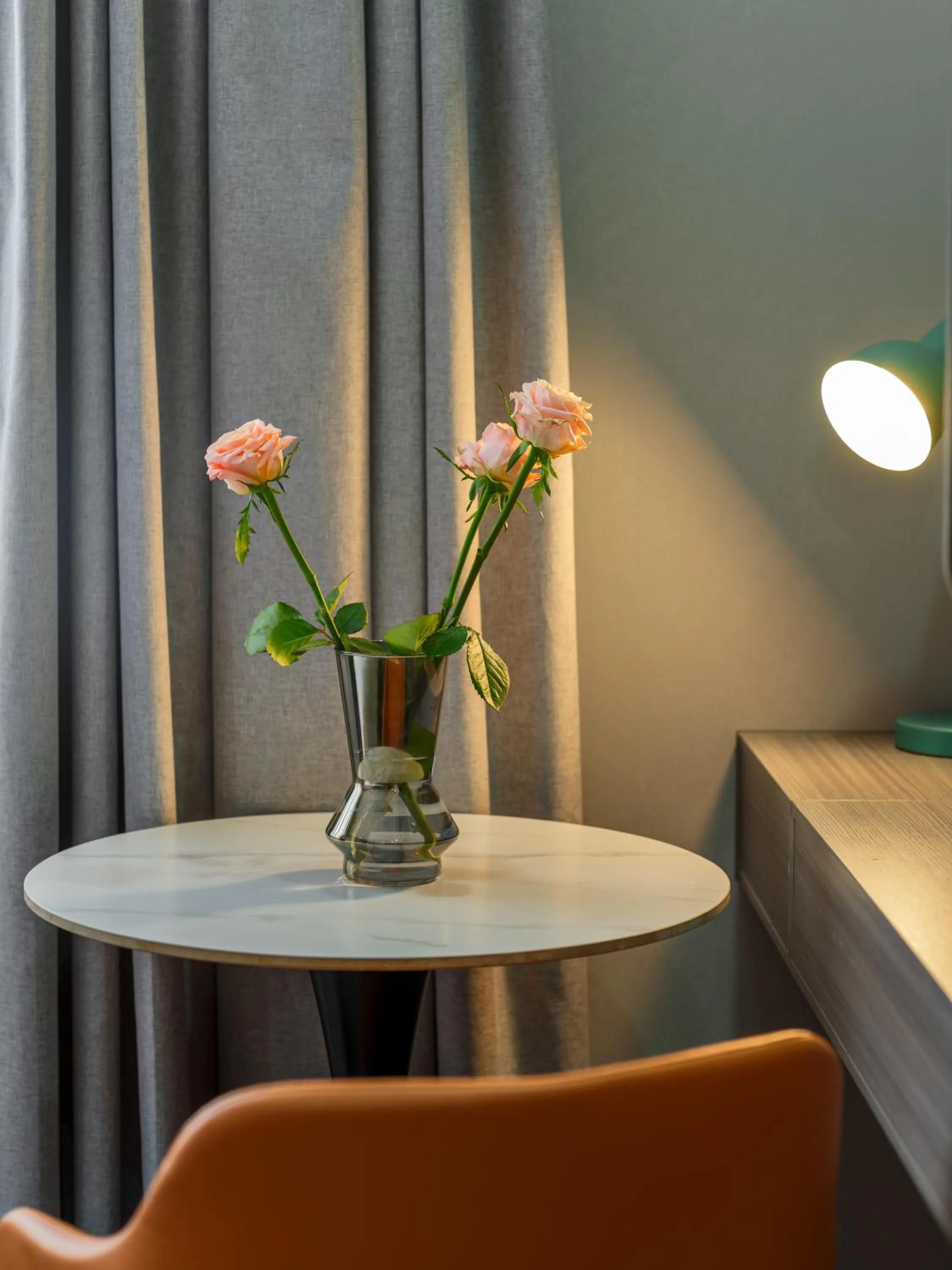 Decorative detail in Orient Rose International Hotel