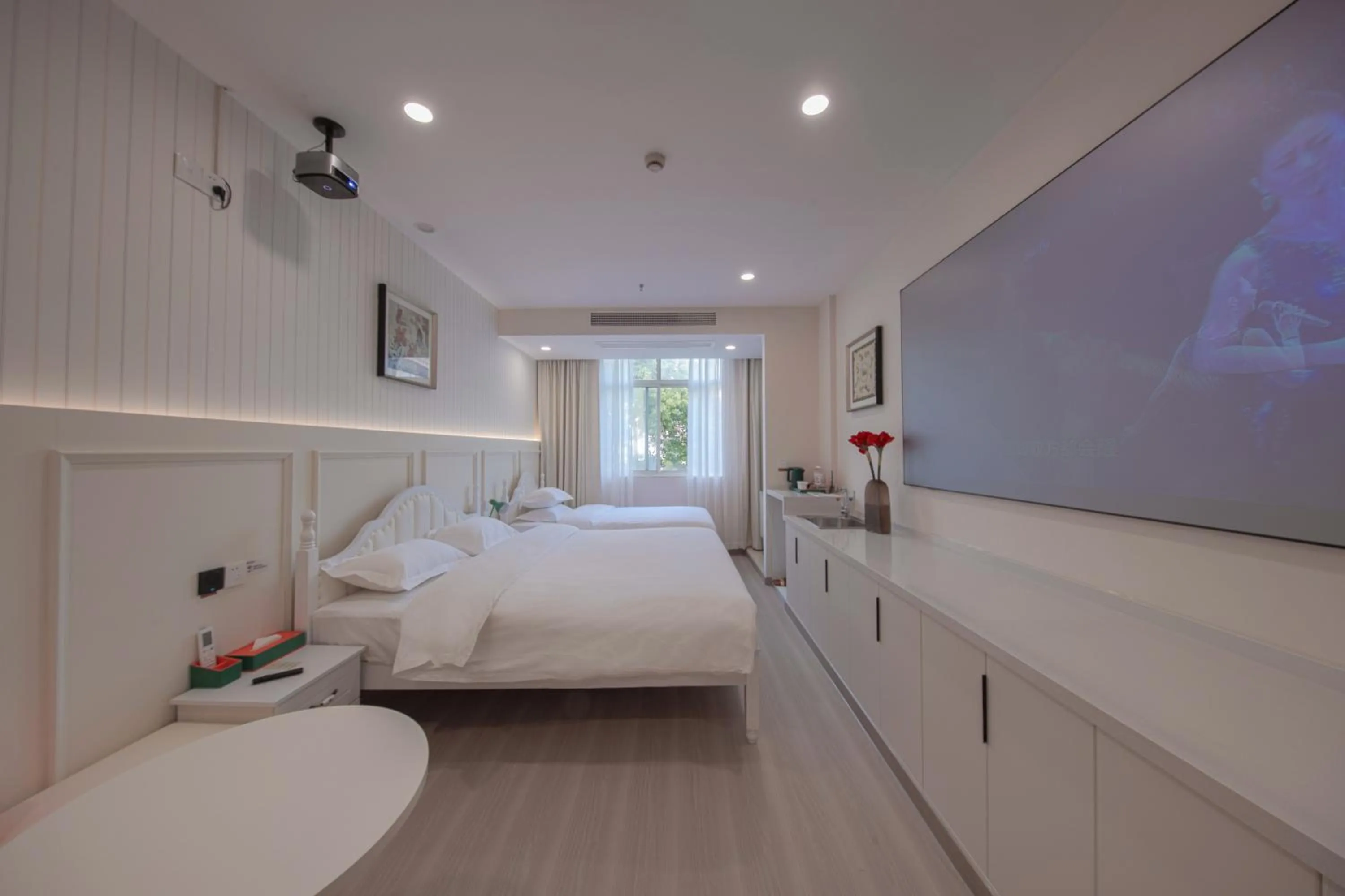 Photo of the whole room, Bed in Orient Rose International Hotel