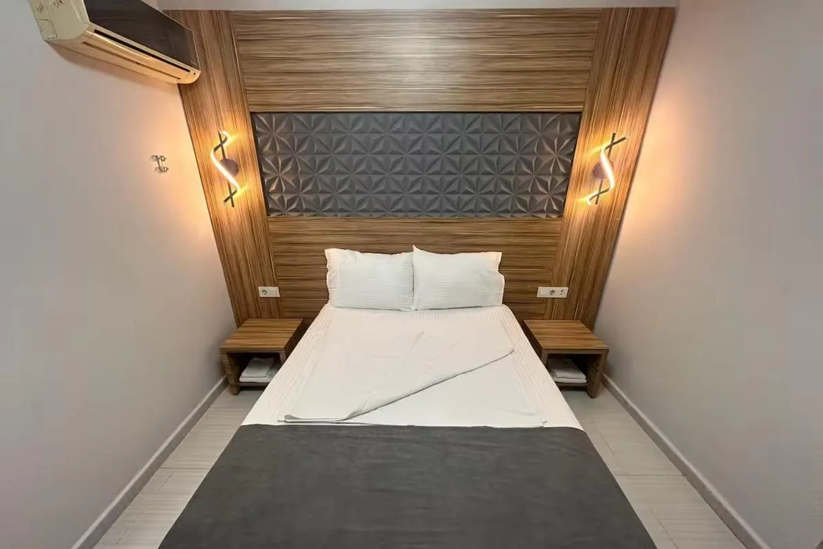 Bed in Royal Ezel Hotel