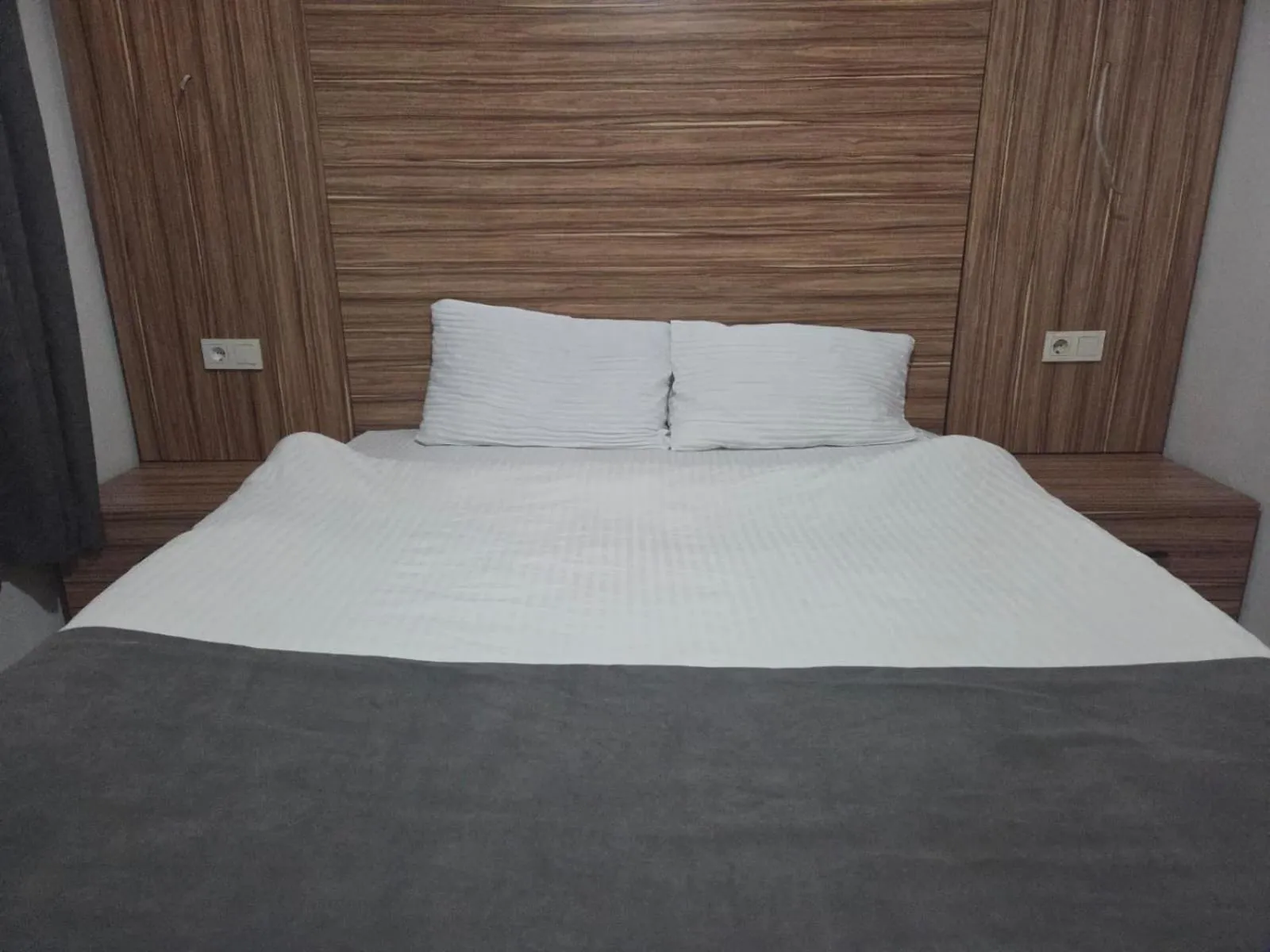 Bed in Royal Ezel Hotel
