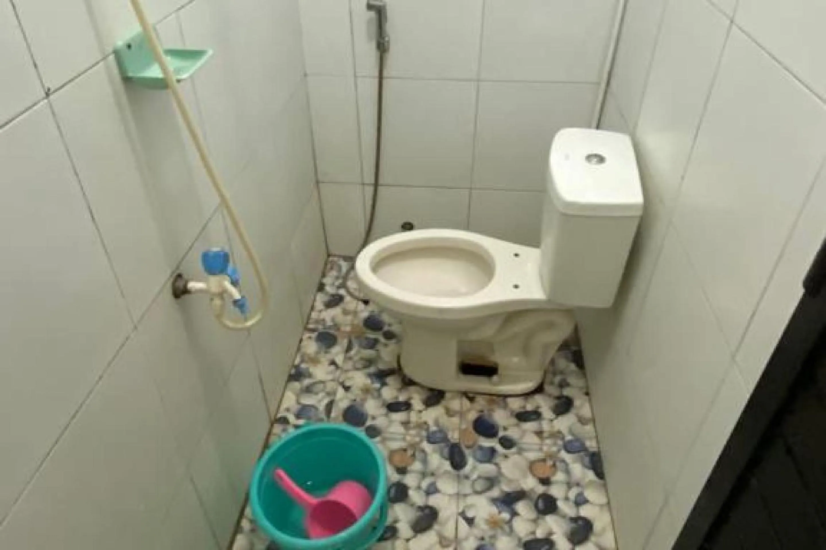 Bathroom in Hotel O Lies Kostel Syariah