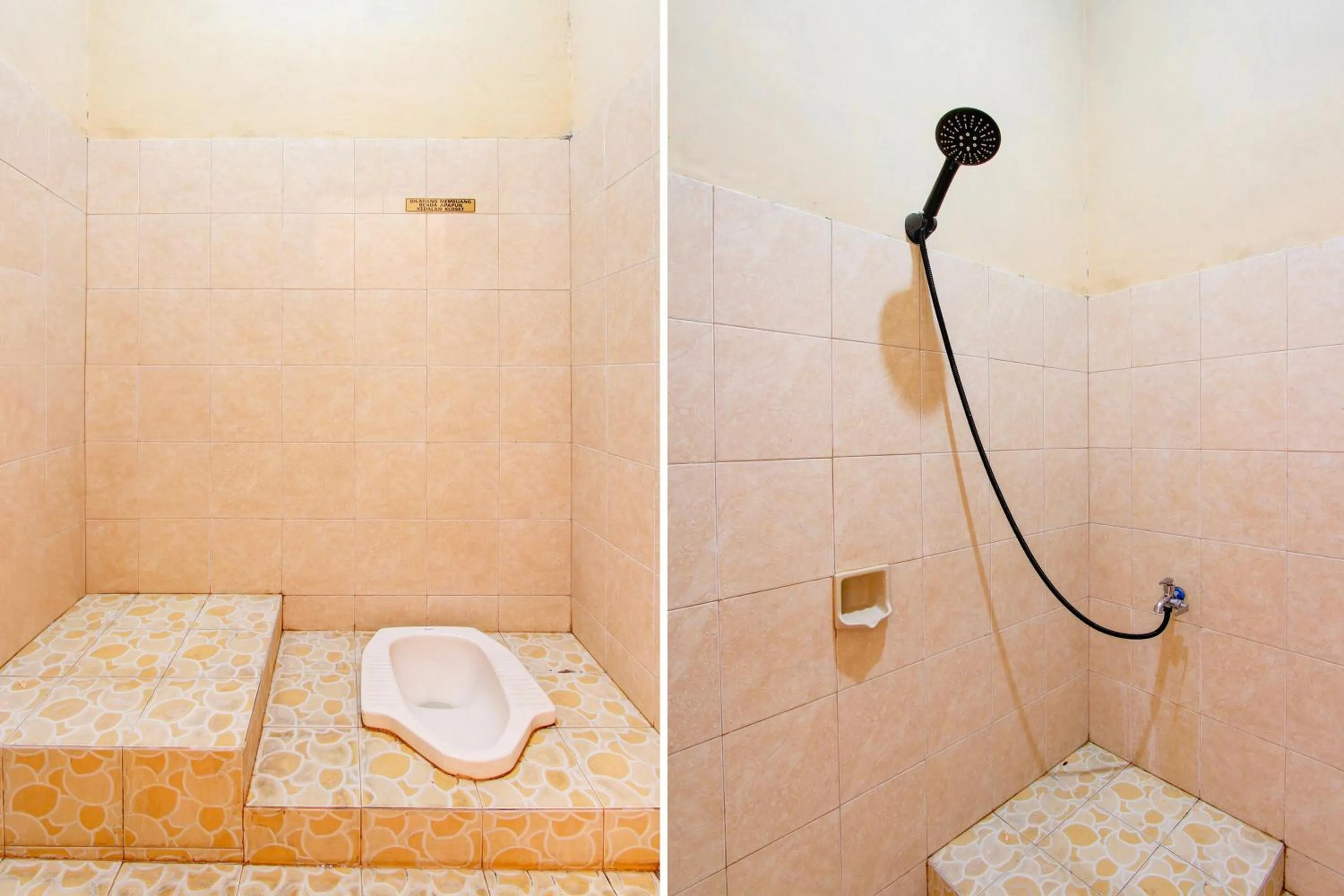 Bathroom in Hotel O Delia Inn Syariah