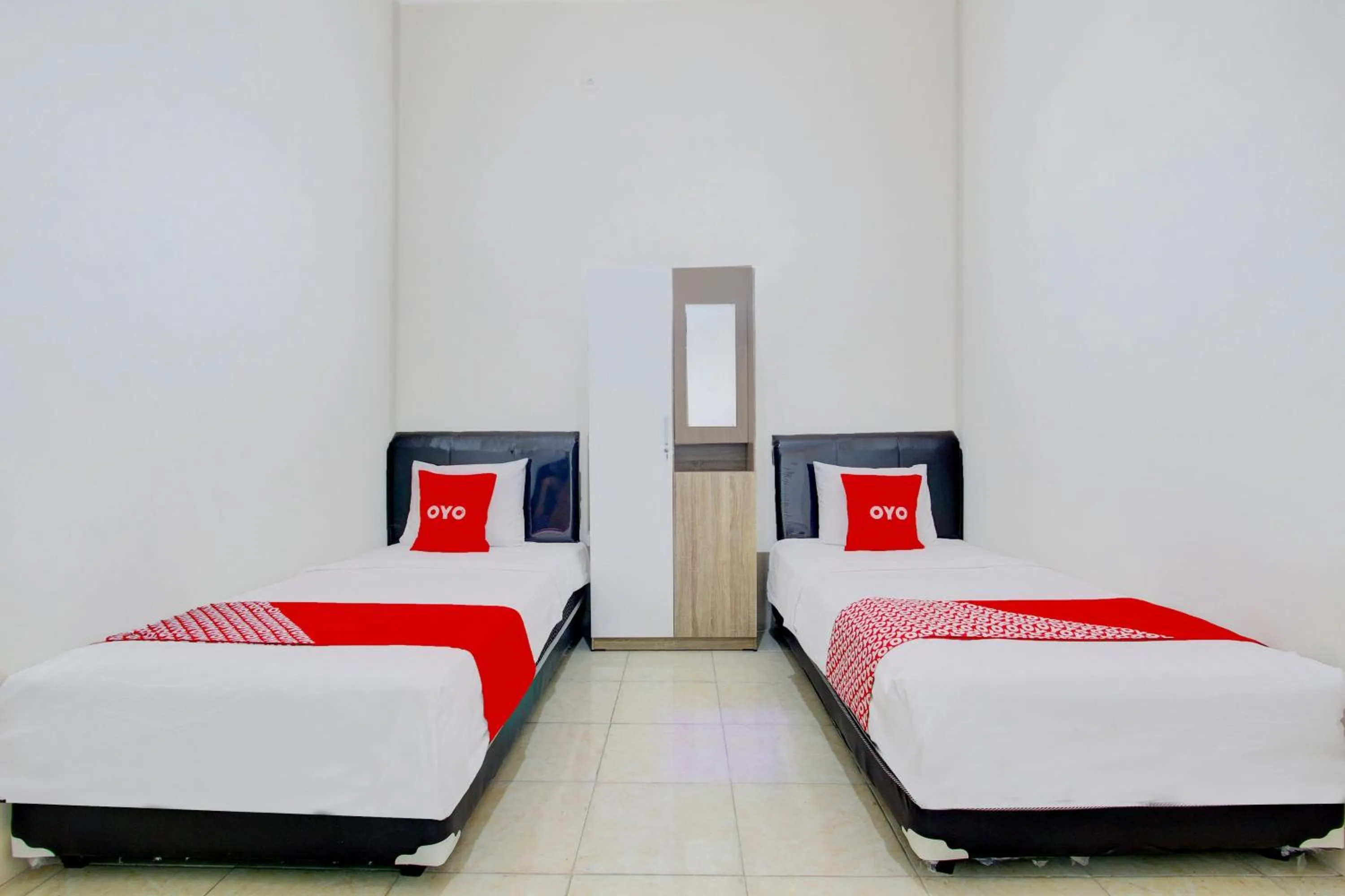 Bedroom, Bed in Hotel O Delia Inn Syariah