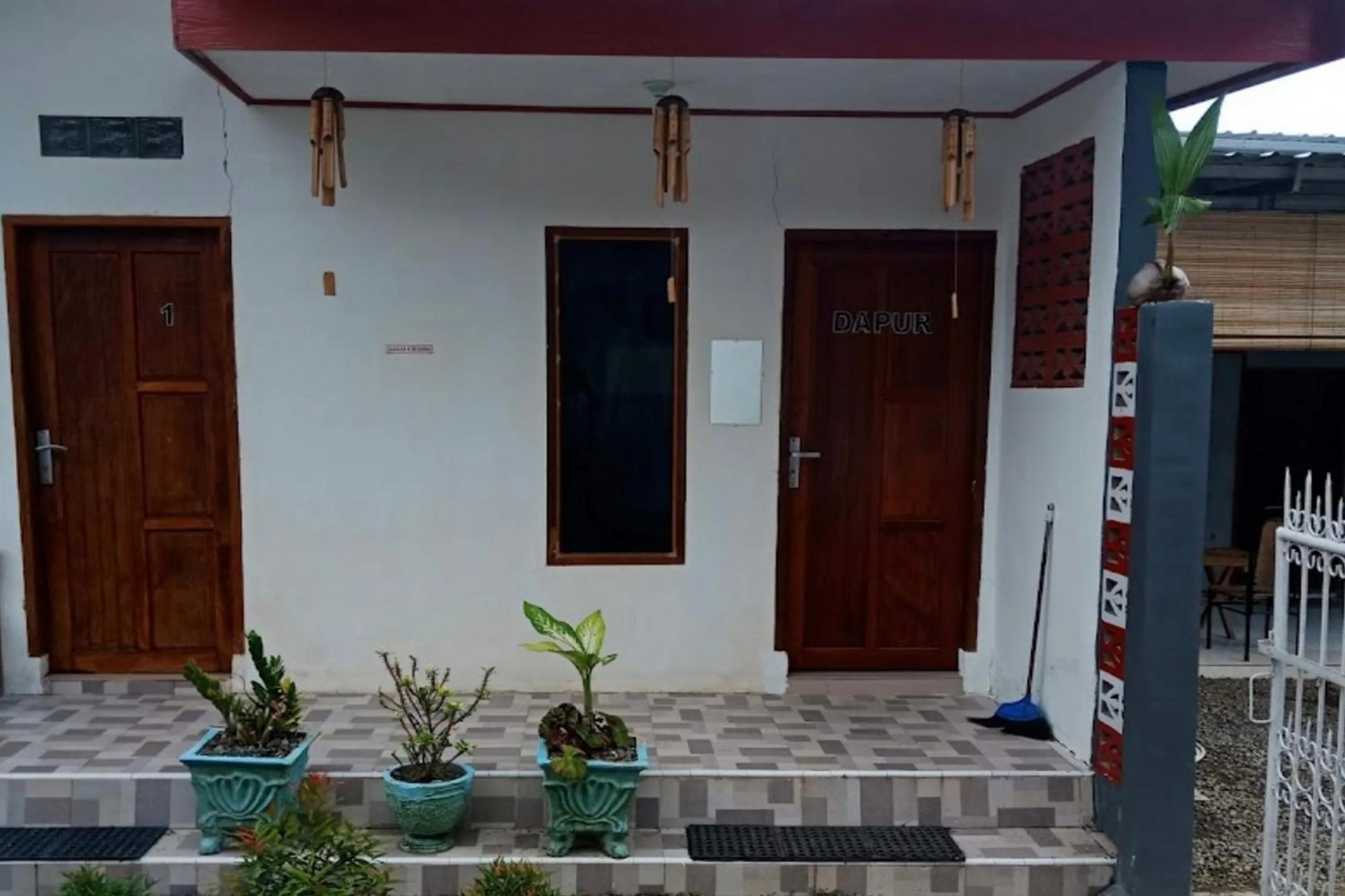 Lobby or reception in Hotel O Kost Reski 1 Near Pasar Rakyat Limbung