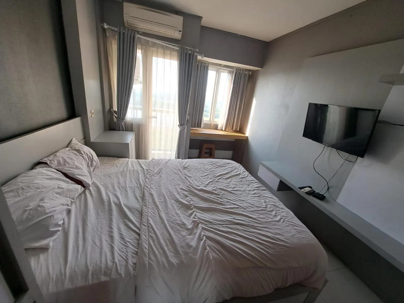 Bedroom, Bed in OYO Life 93855 Apartement The Jarrdin By Apt Property