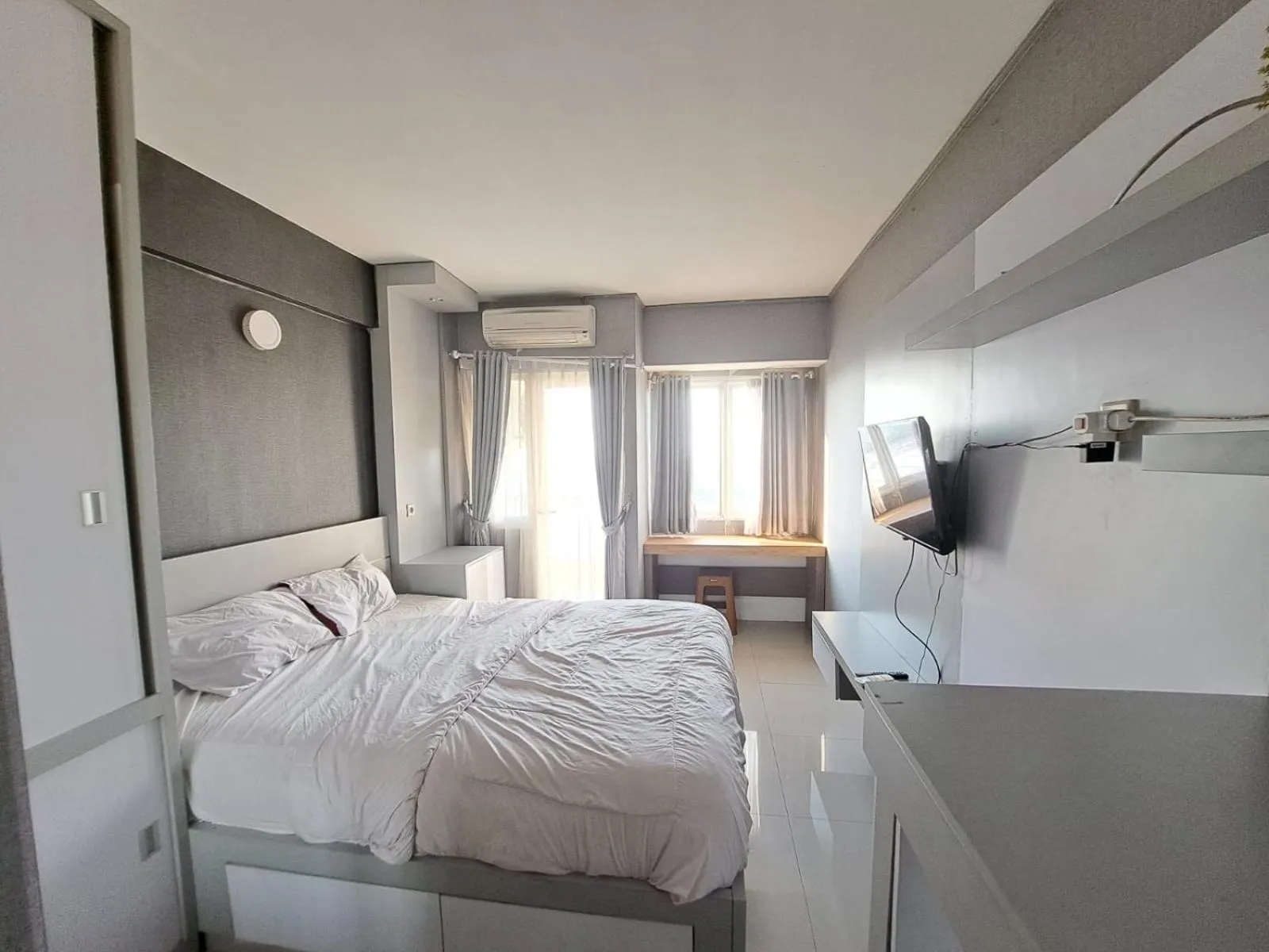 Bedroom, Bed in OYO Life 93855 Apartement The Jarrdin By Apt Property