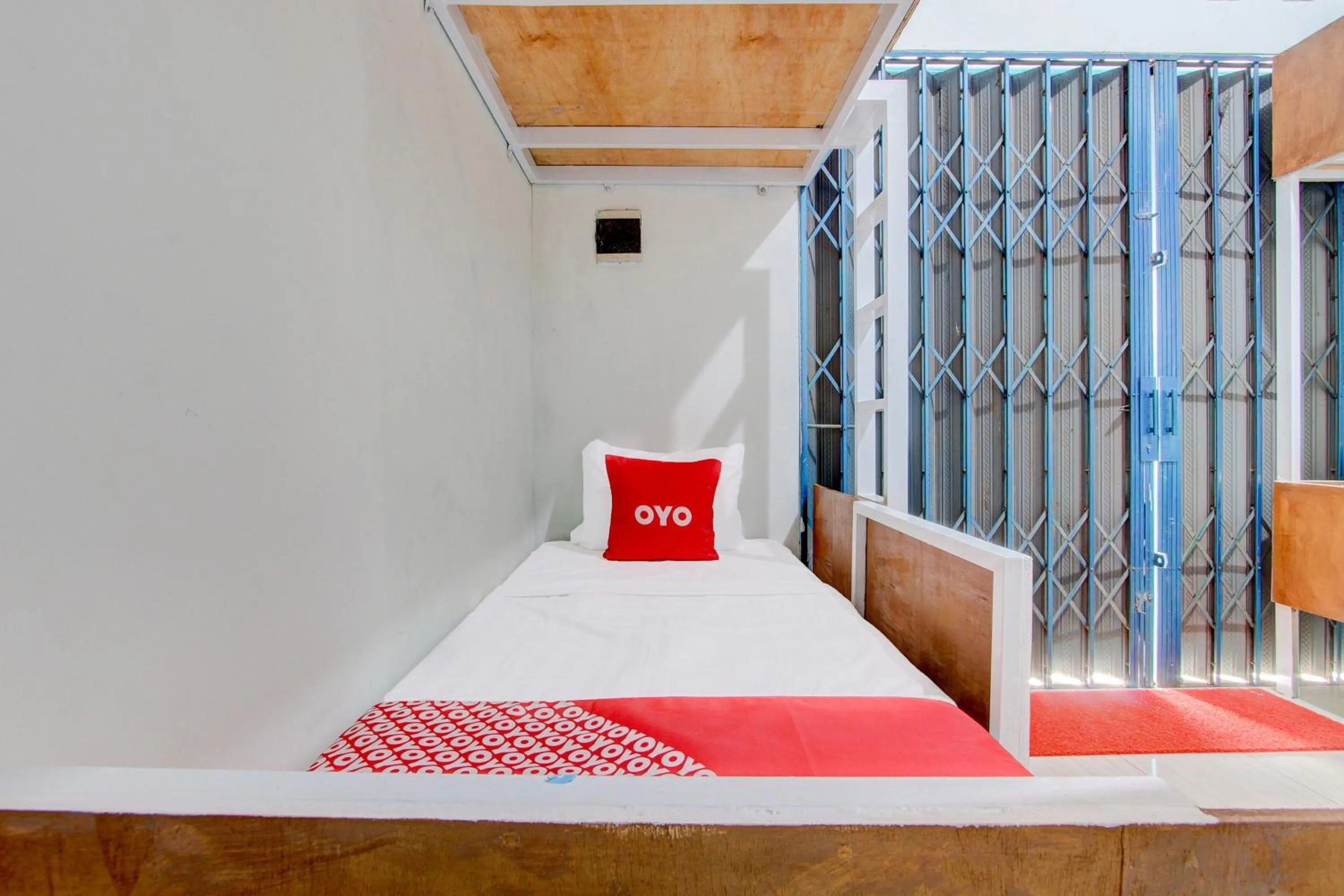 Bedroom, Bed in Hotel O Wonosobo Bunkbed