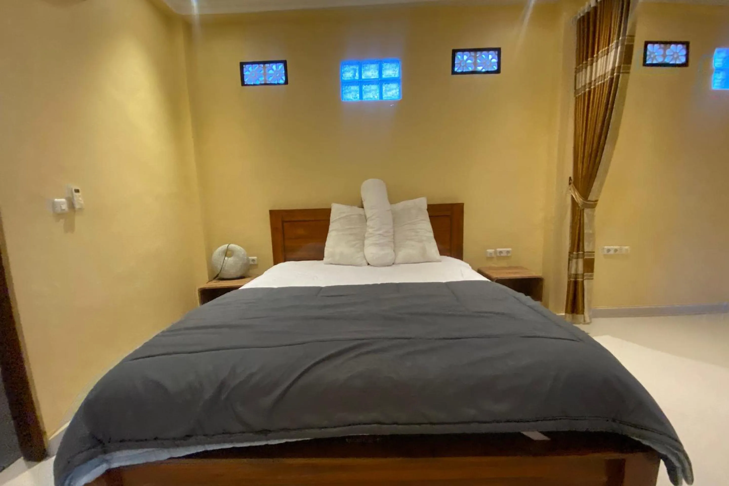Bedroom, Bed in Capital O 93844 Arta Adi Homestay NearBali Zoo